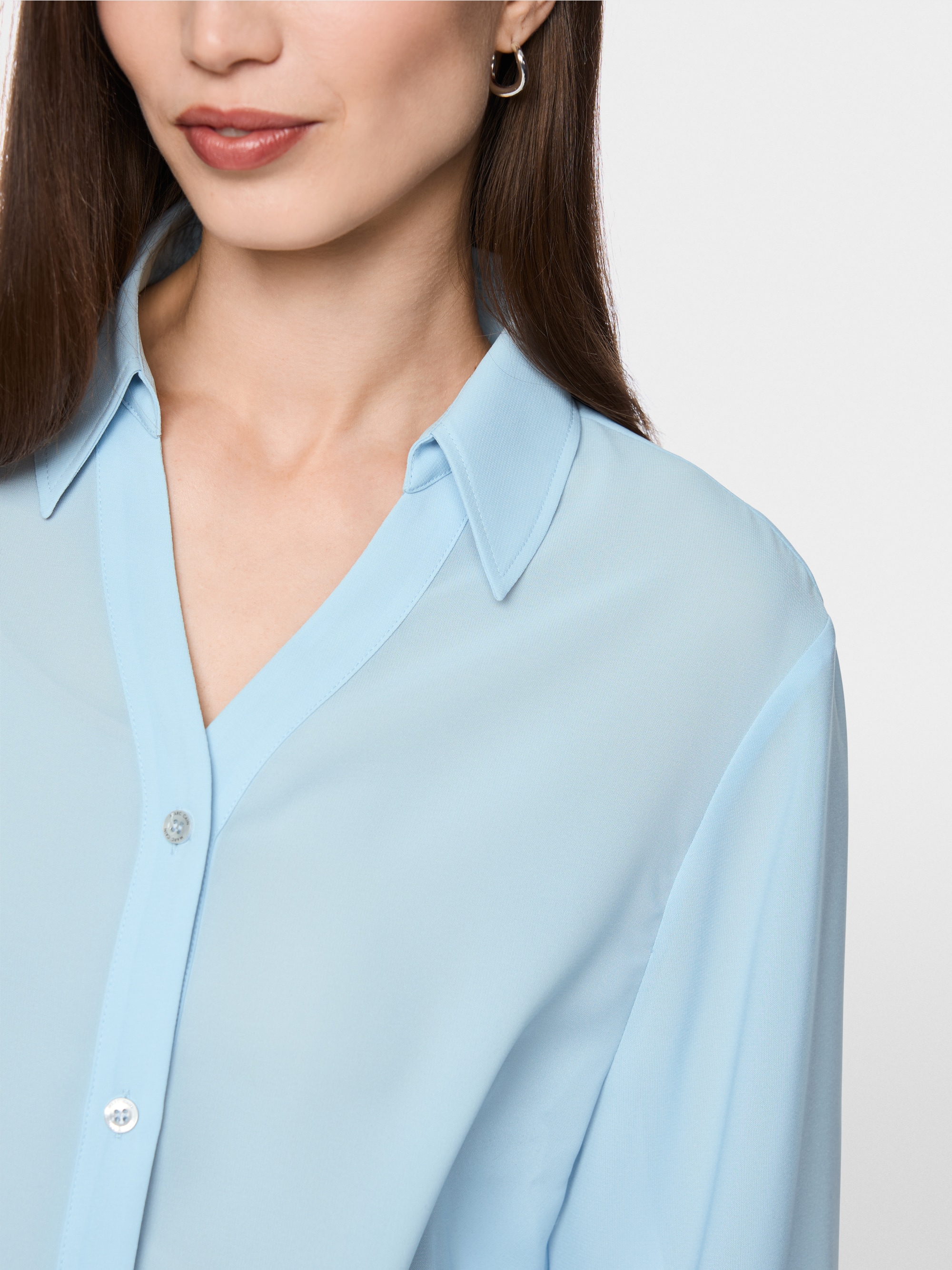 Elegant blouse