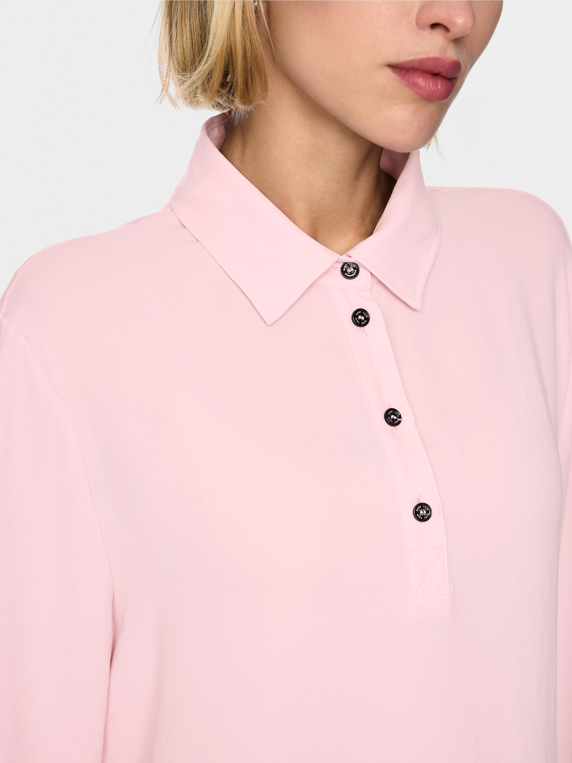 Blouse with polo collar and flounce