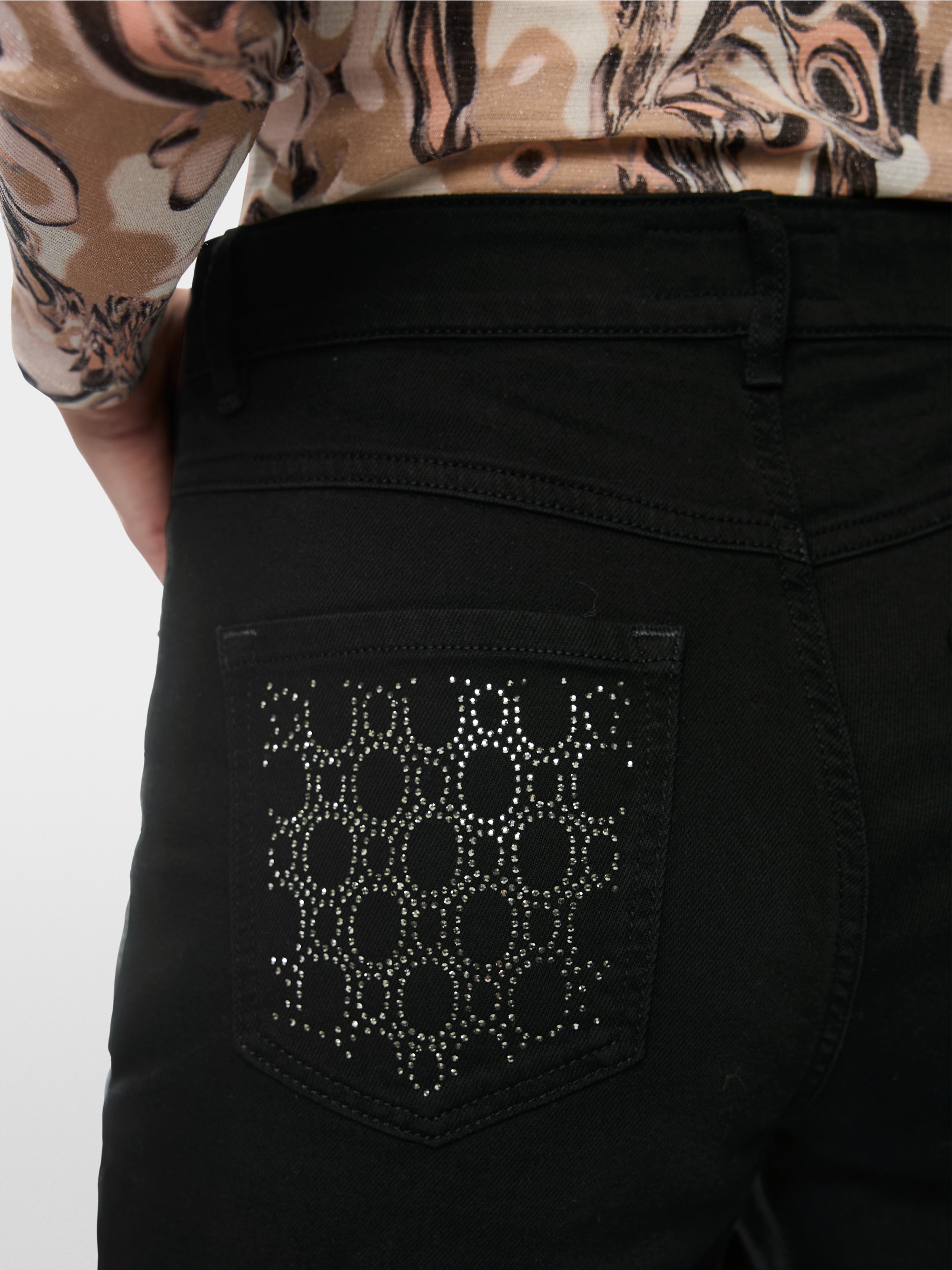 Jean FENDOU avec ornements thermocollants