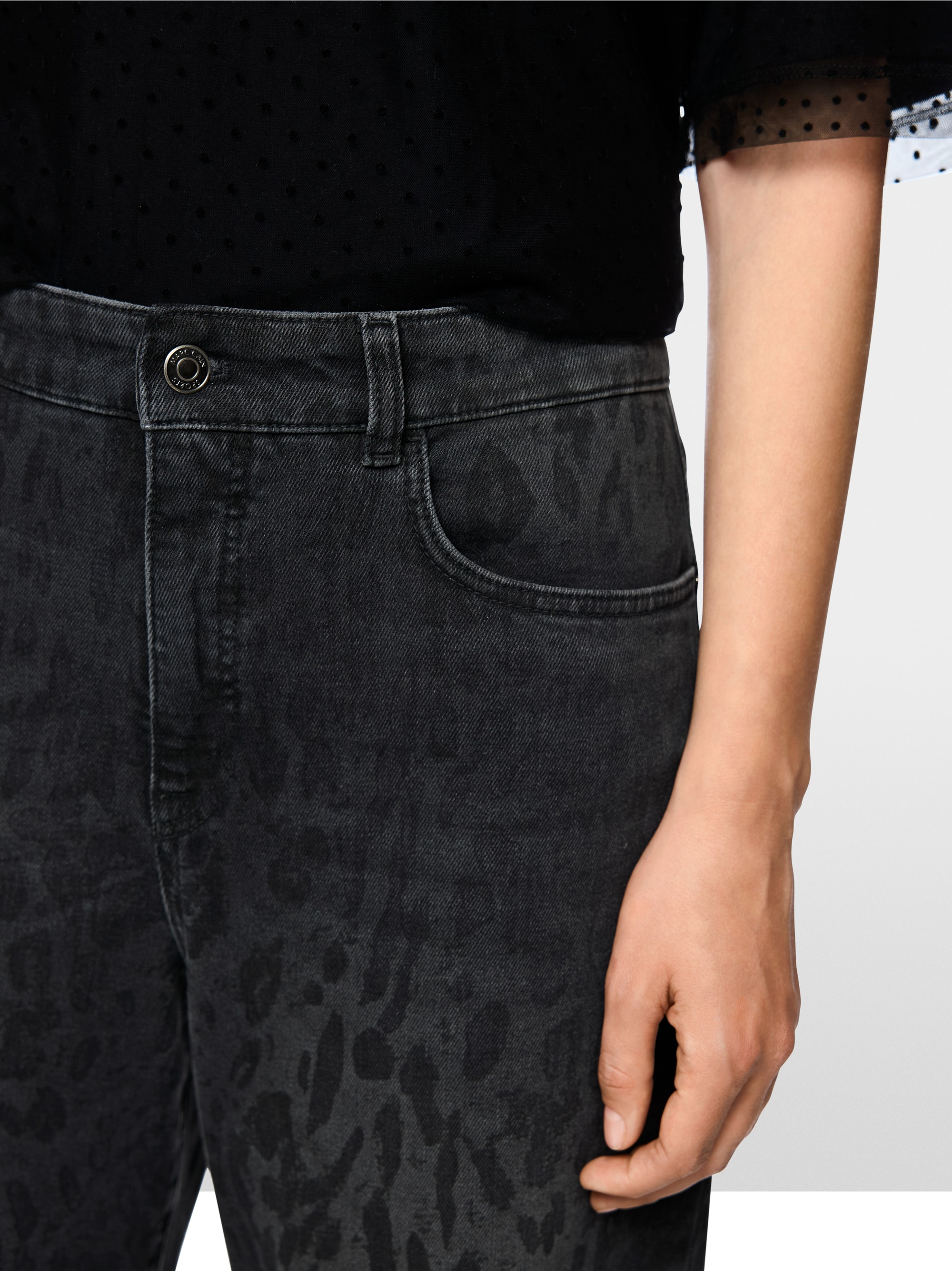 RUMA jeans with leopard print