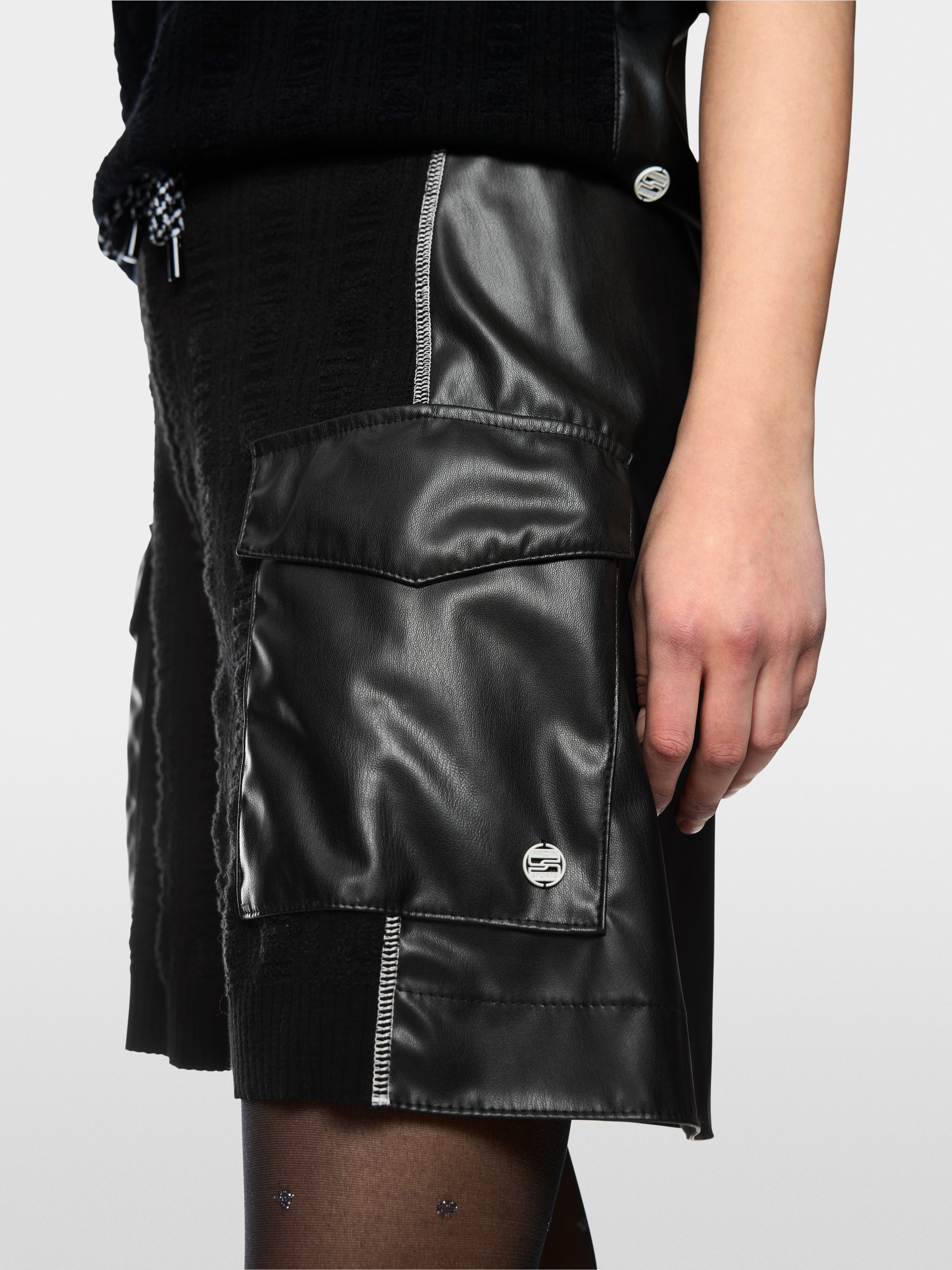‘Knitted in Germany’ WILLMAR shorts