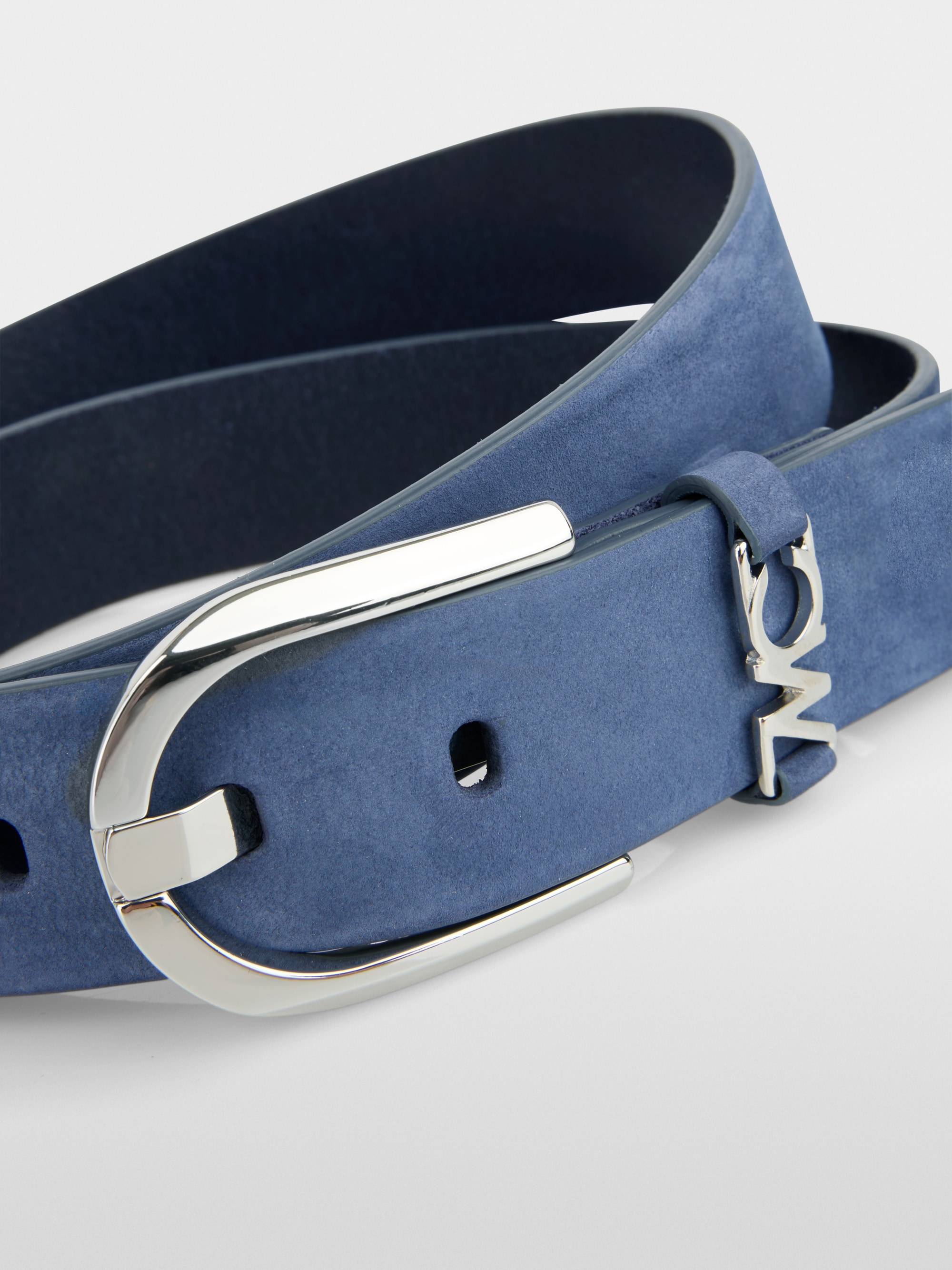 Suede belt
