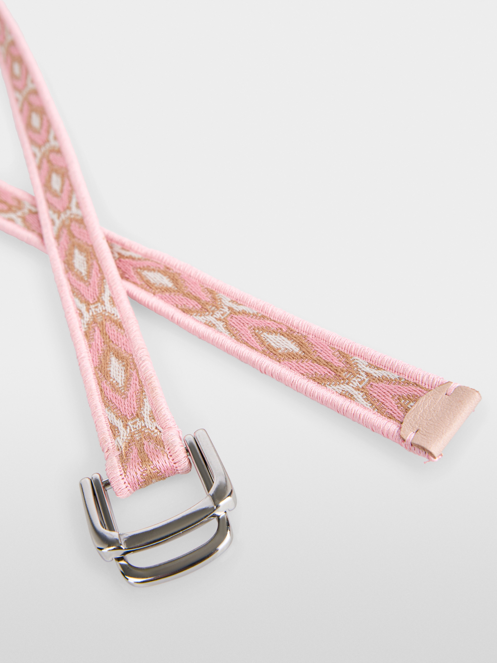 Elegant waist belt