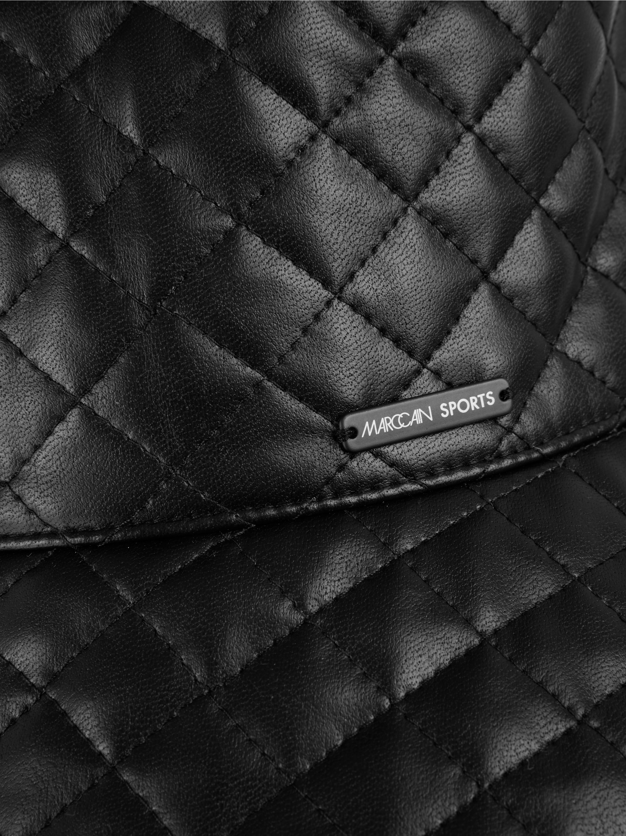 Quilted bucket hat