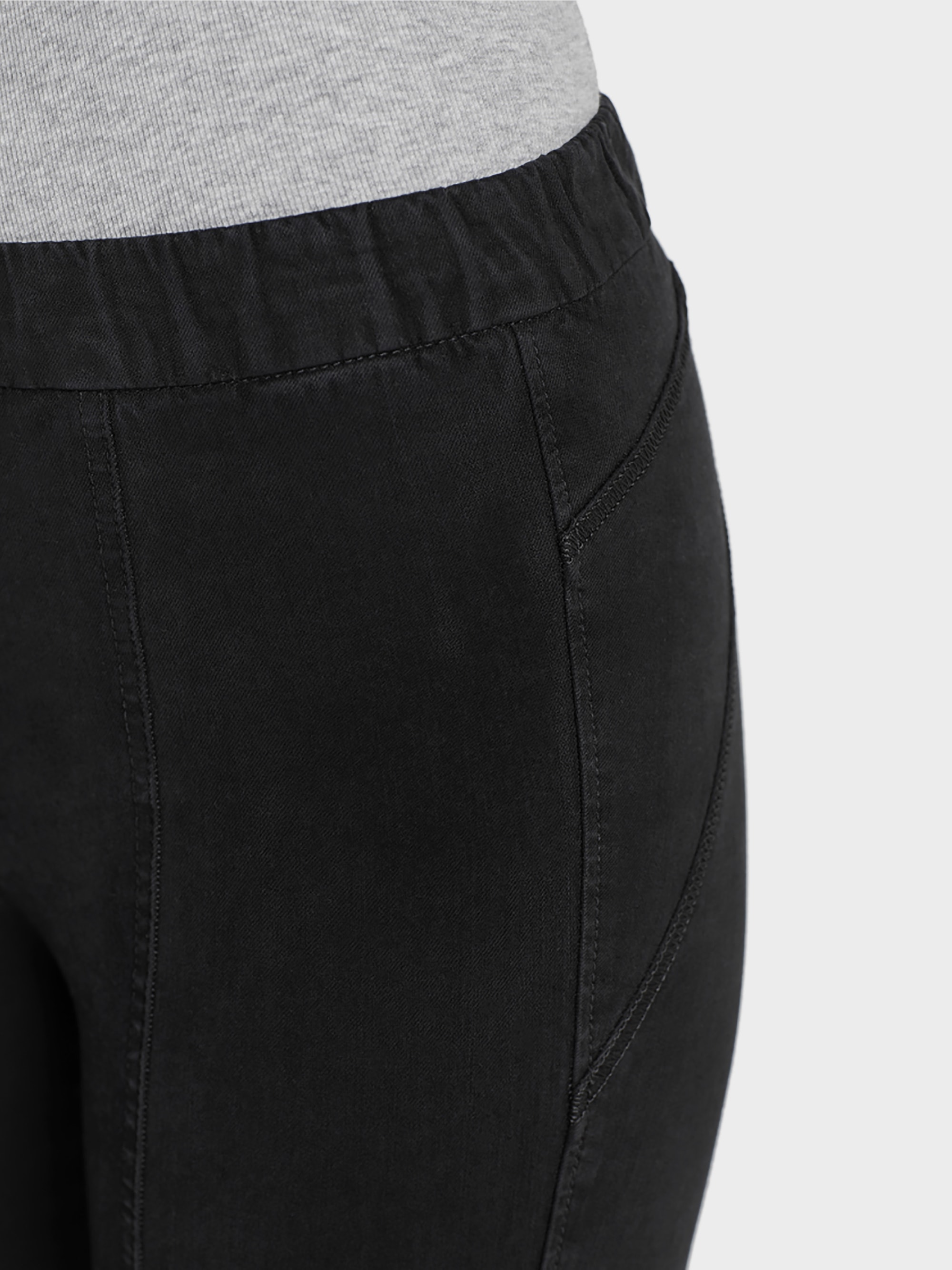 Jeans look biker