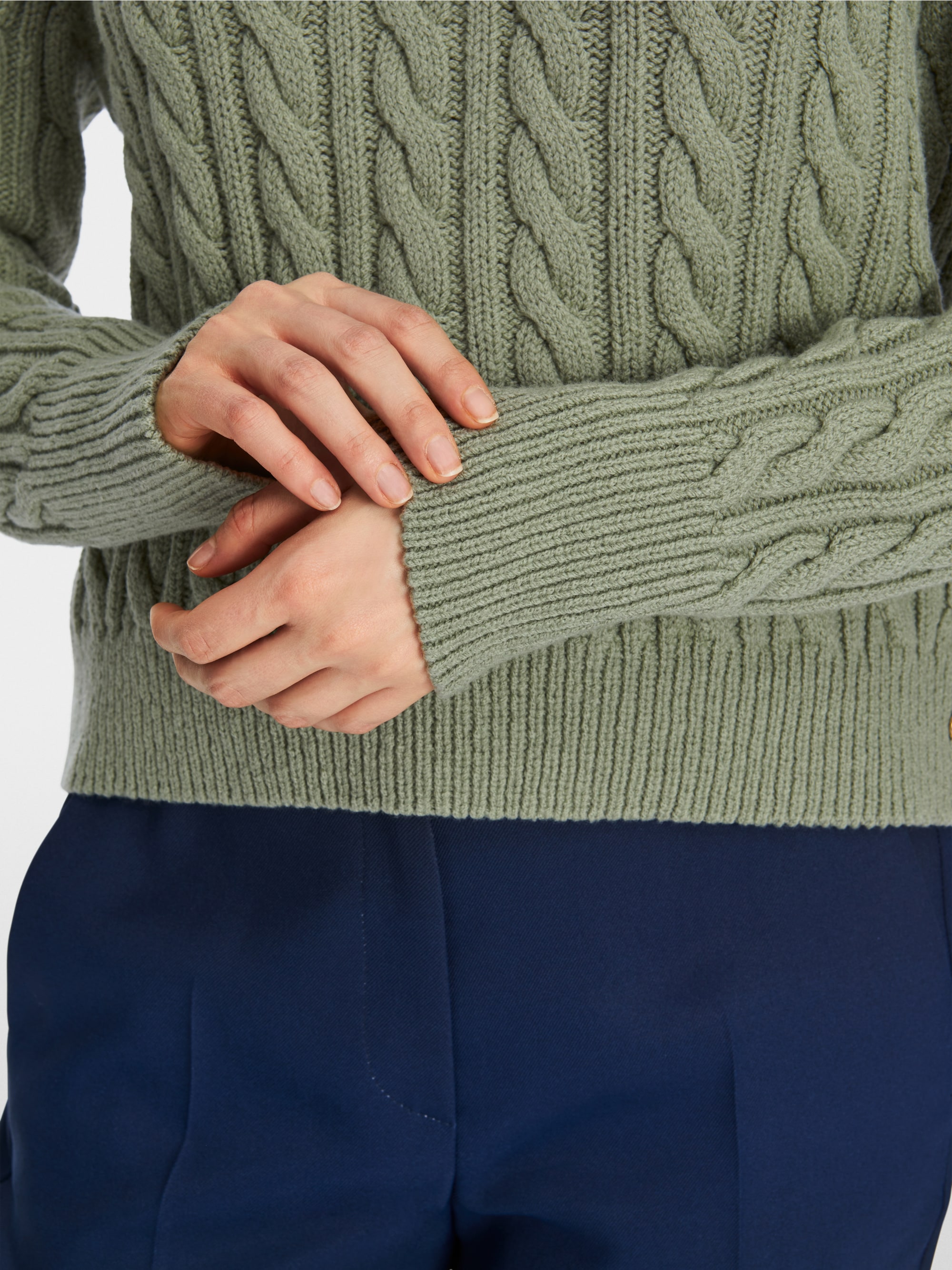 Pull torsadé Knitted in Germany