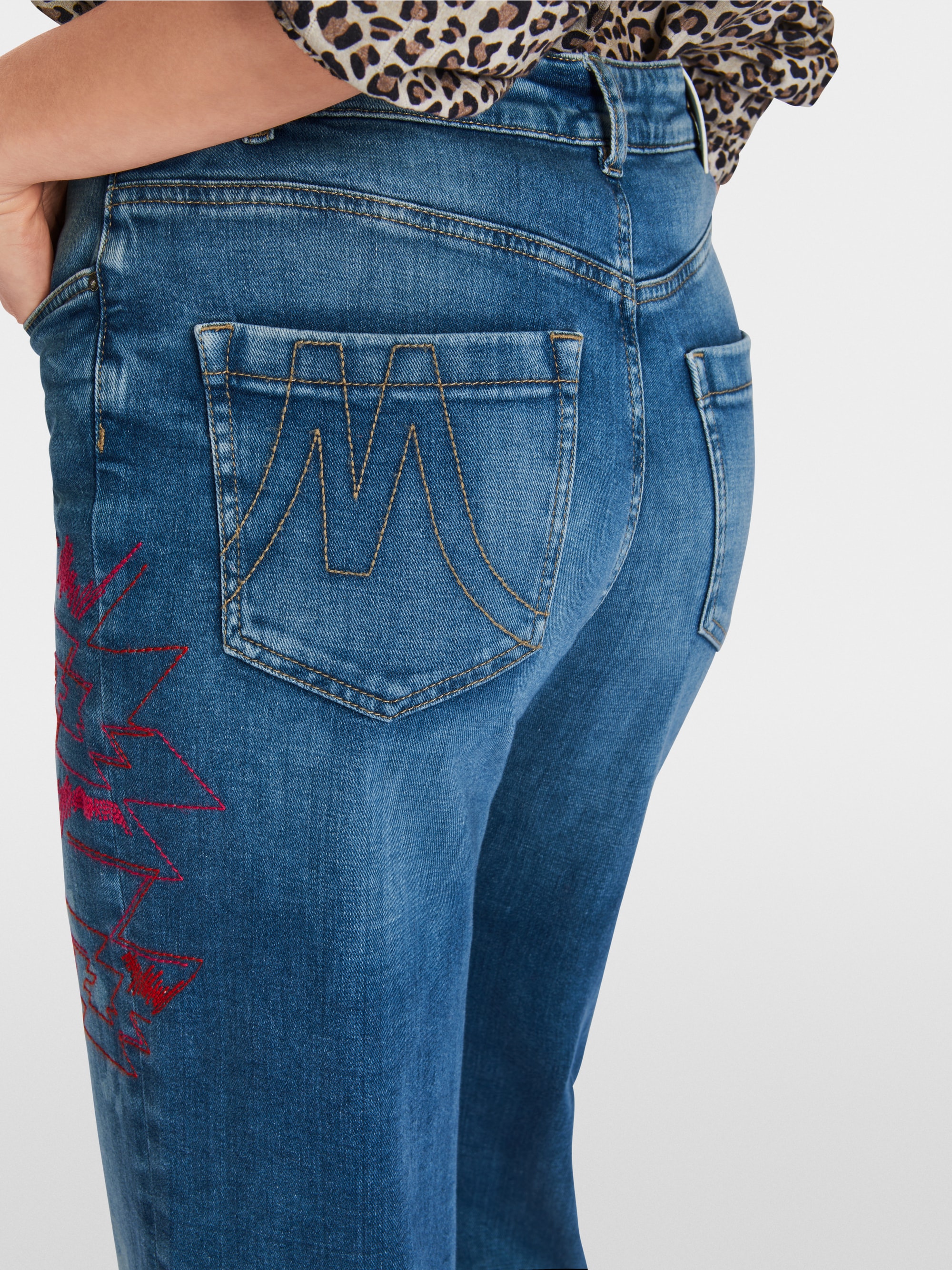 Modèle WYLIE - Jeans "Rethink Together"