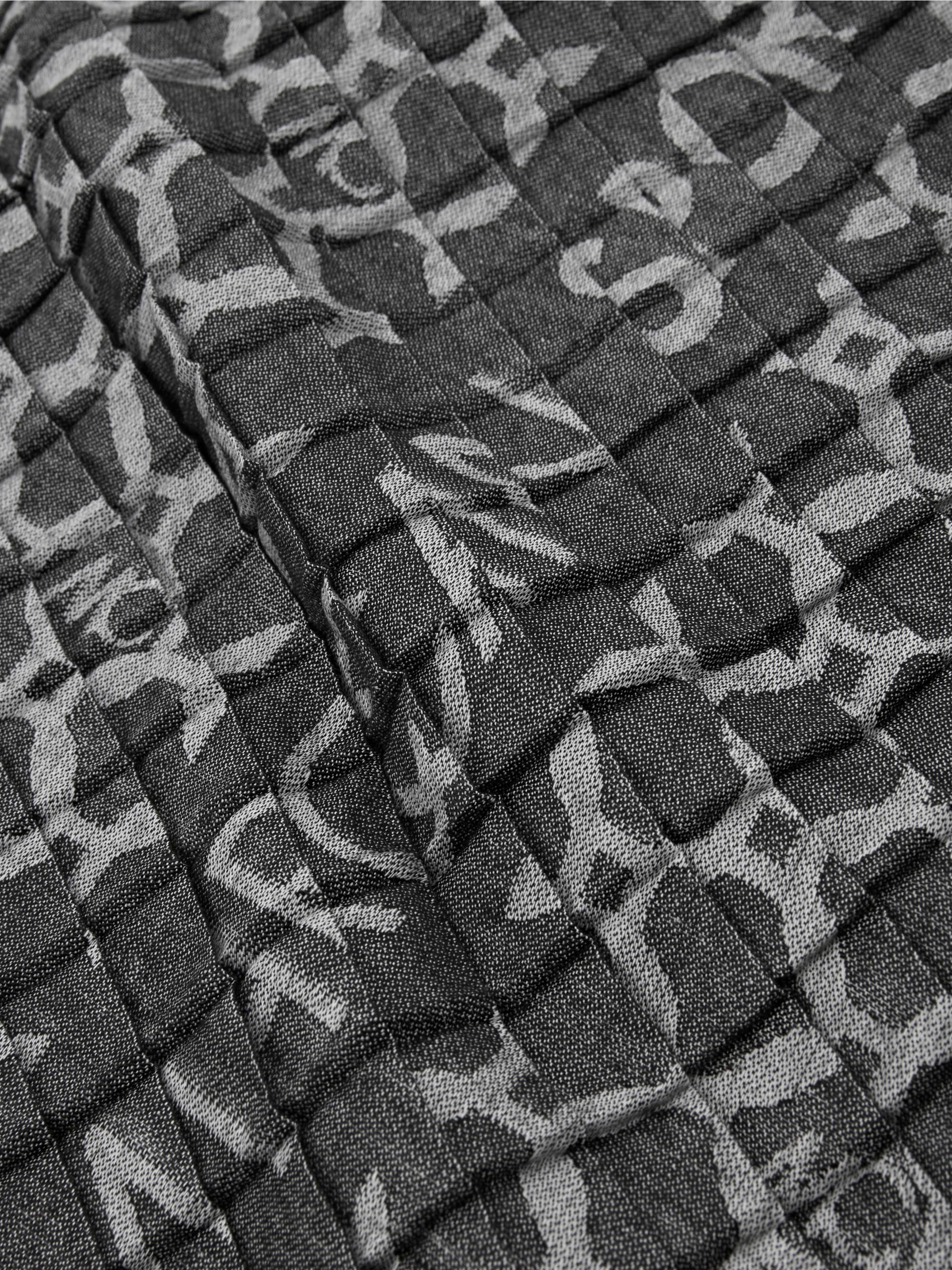 Geplisseerde sjaal met all-over print