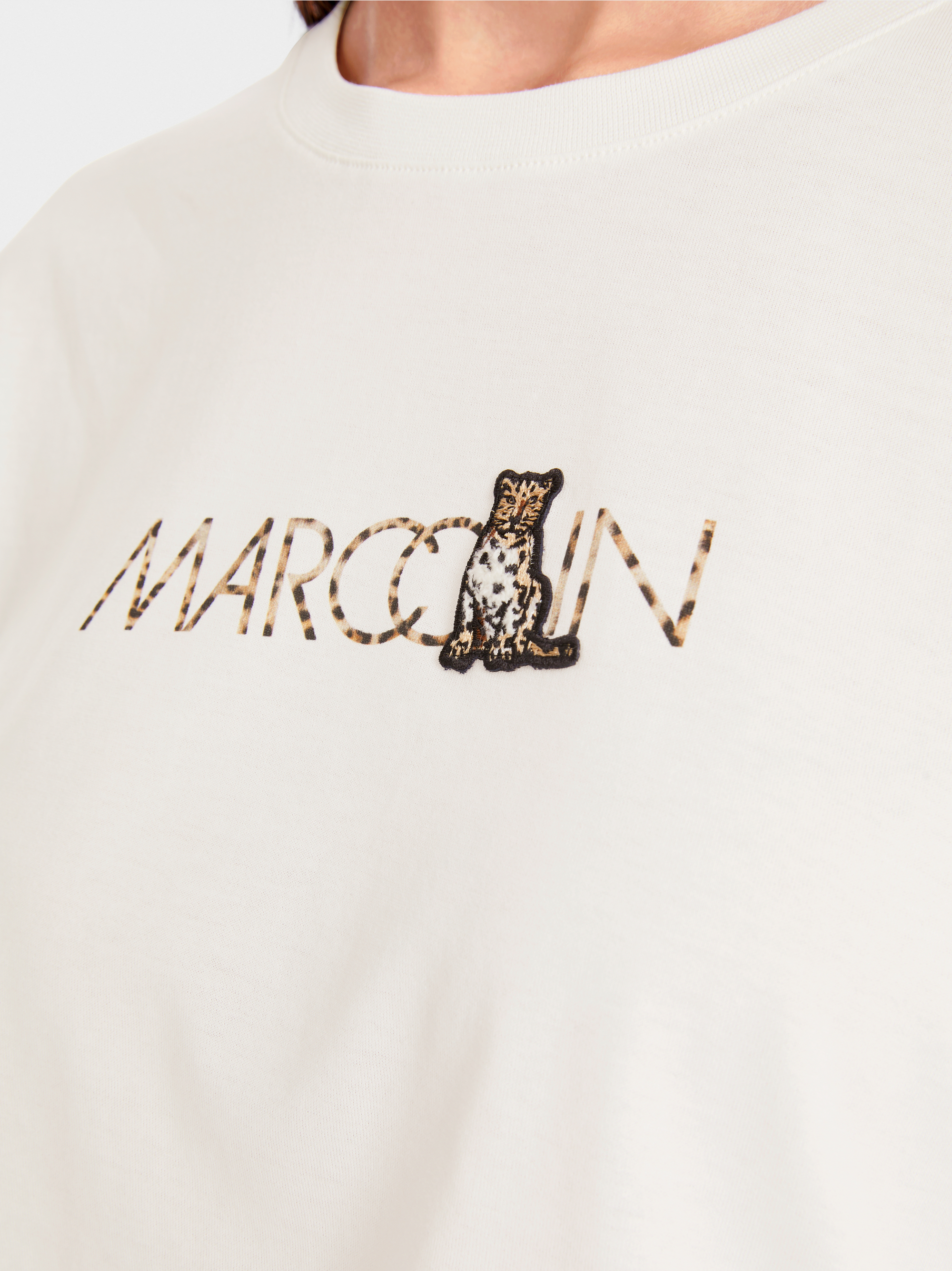 Rethink Together T-shirt with leo motif