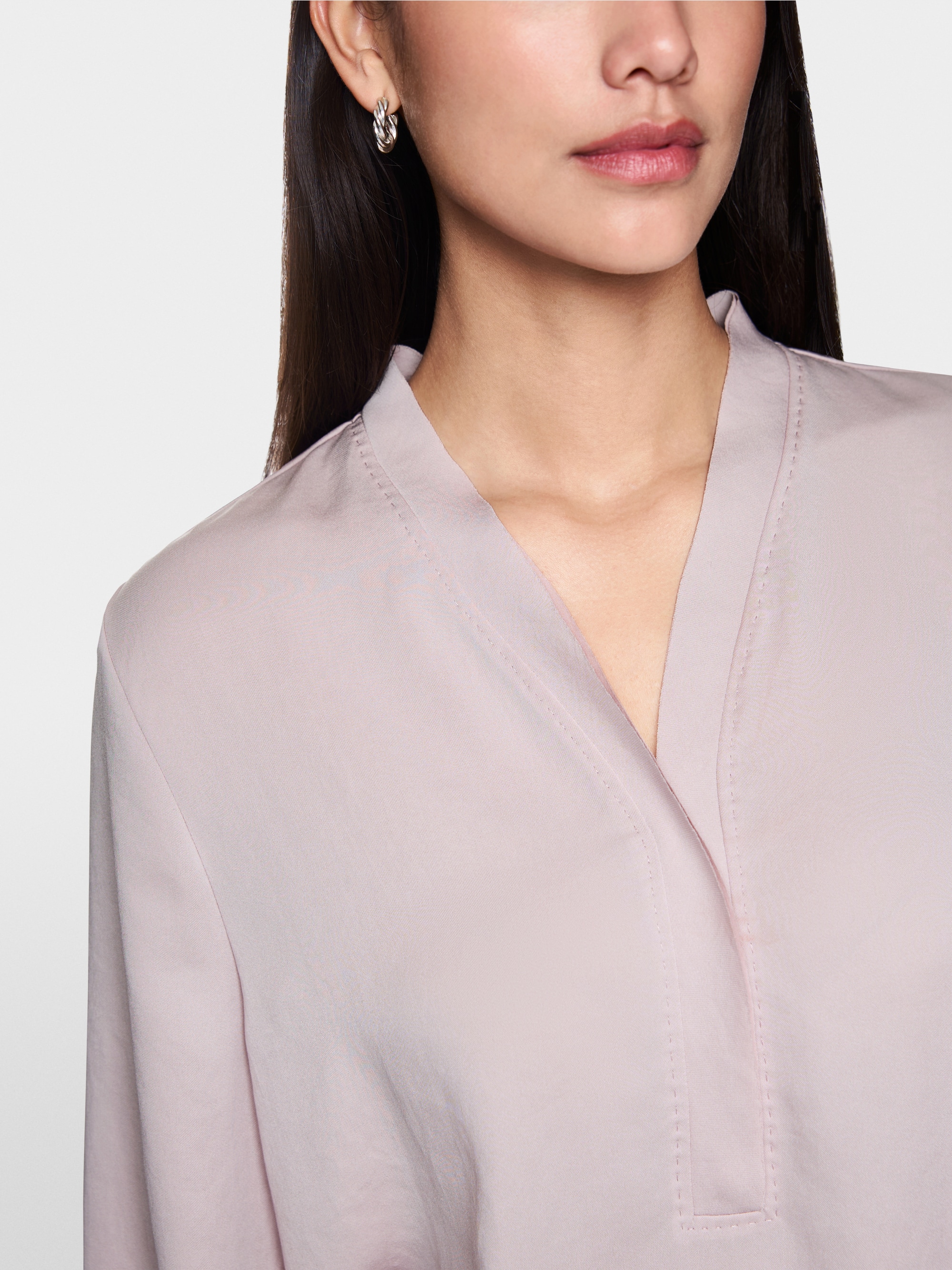 Blouse col en V "Rethink Together"