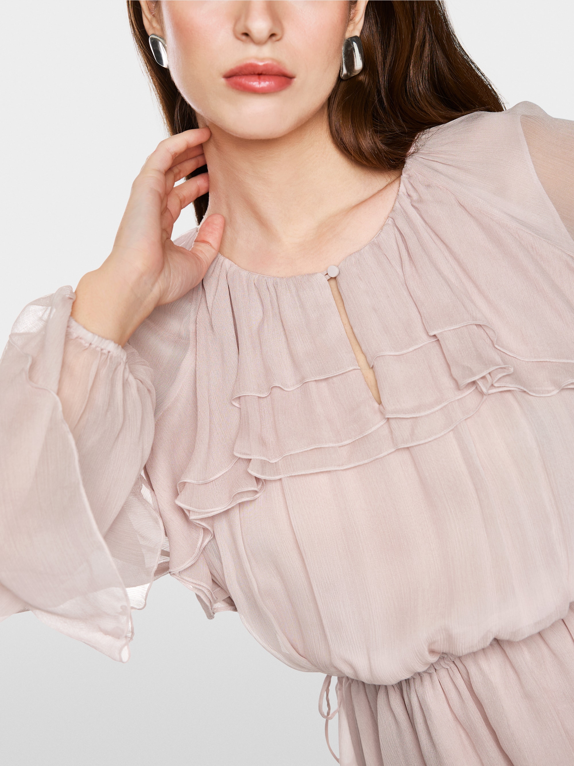 Robe longue à volants
