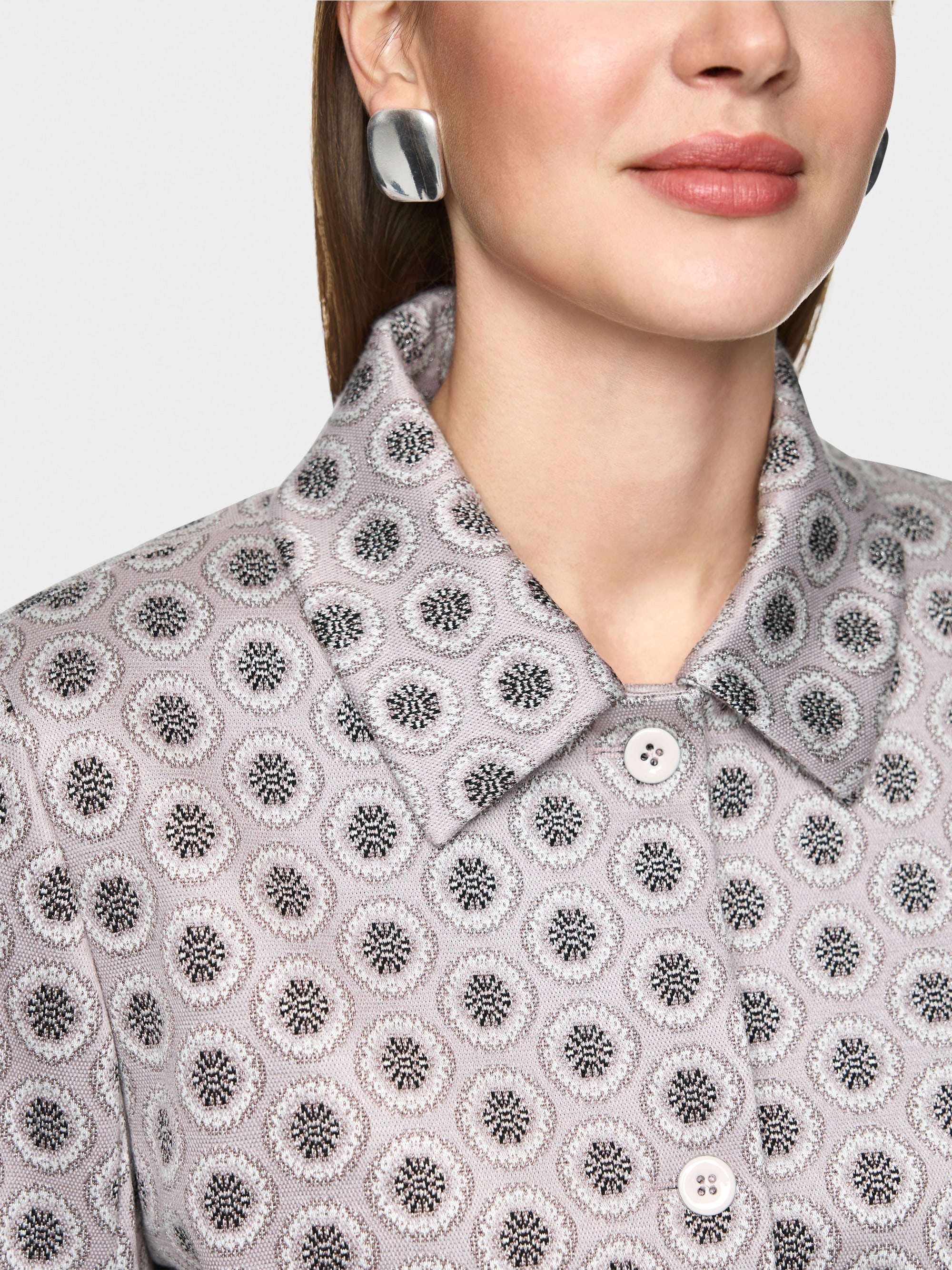 Kastenjacke mit Taillengürtel