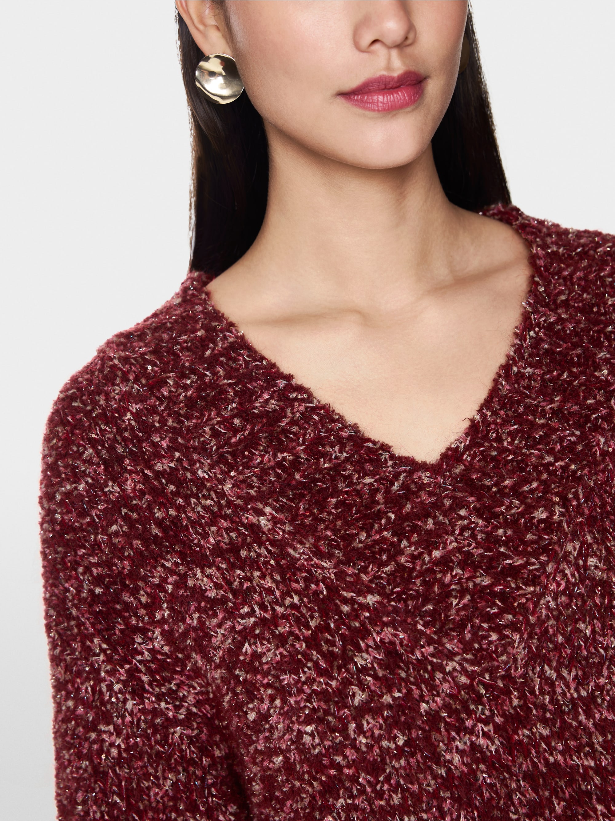 Pull pailleté tricoté en Allemagne