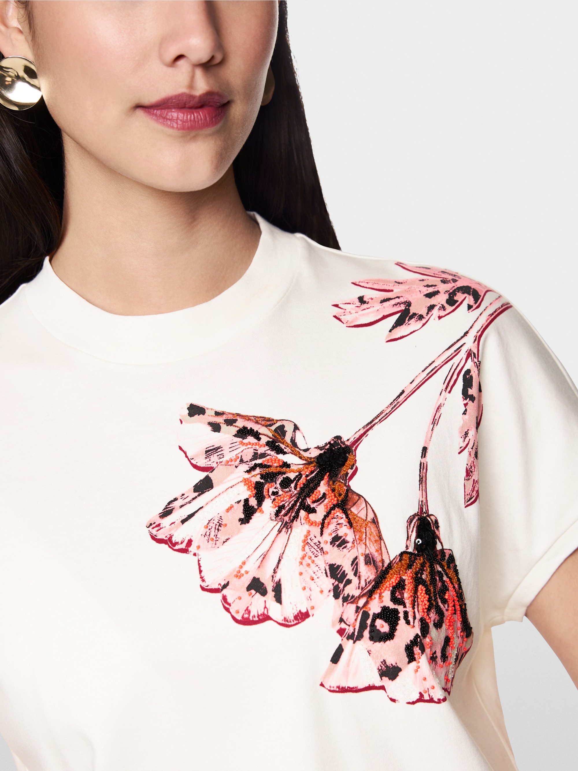 Gebloemd T-shirt met parelddetails