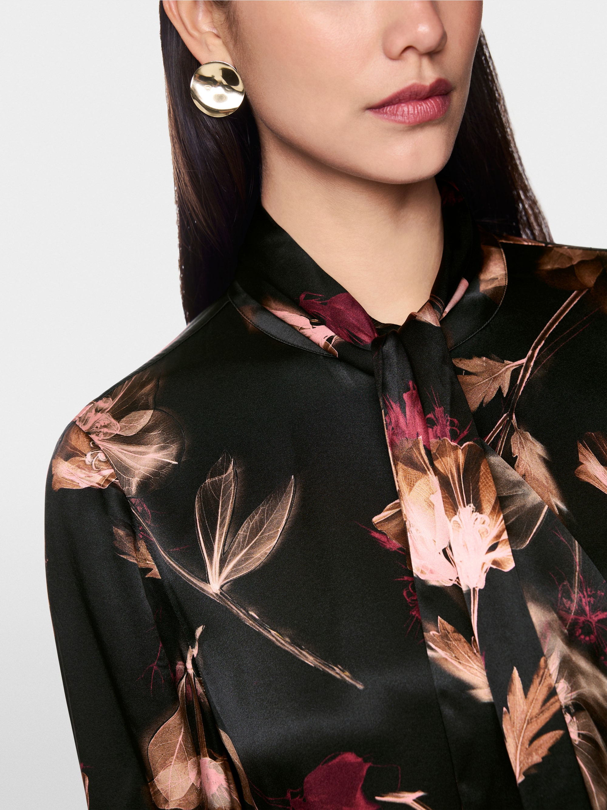 Blouse met strik en bloemenprint