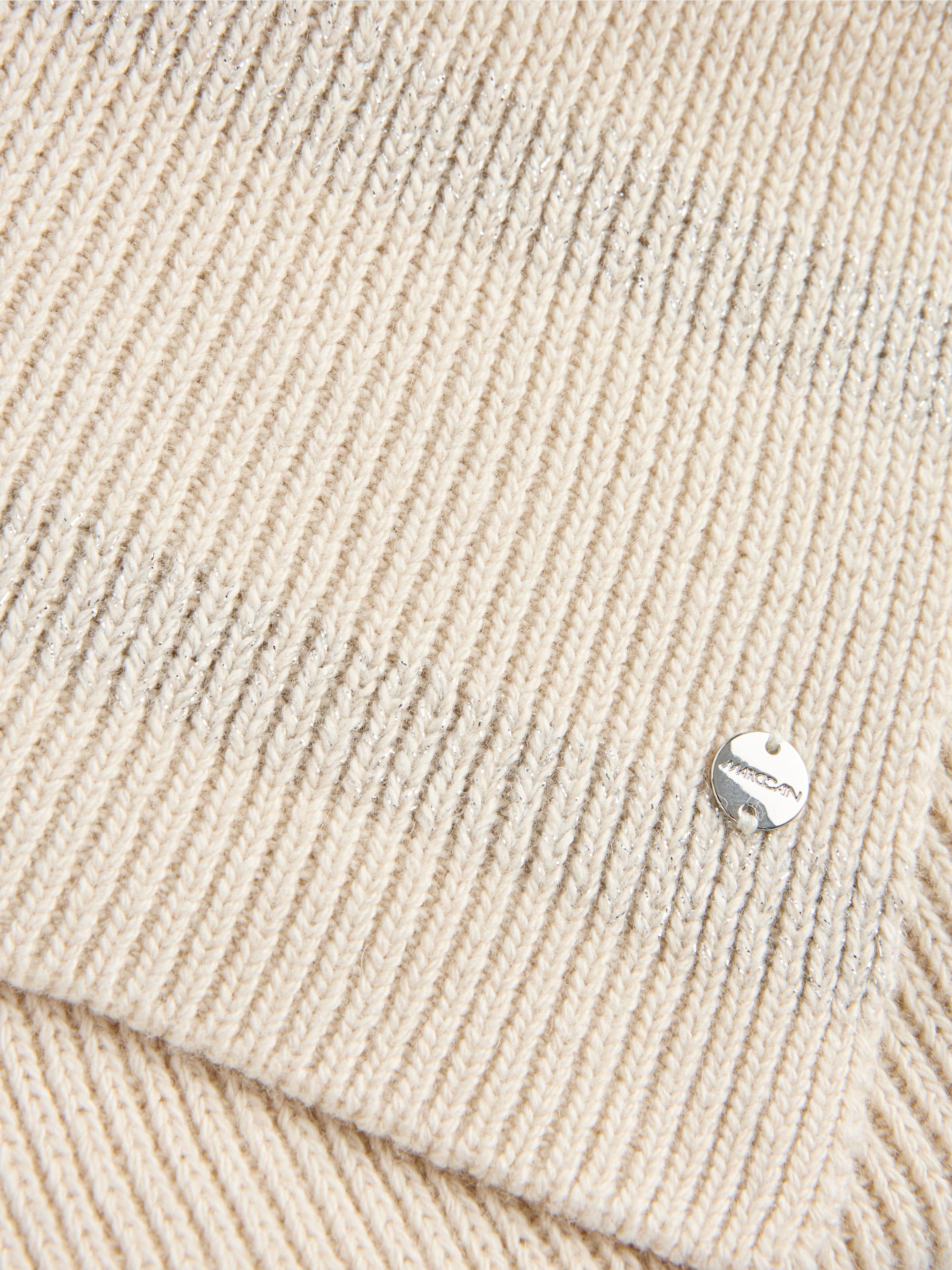 Scarf with stripes and lurex threads