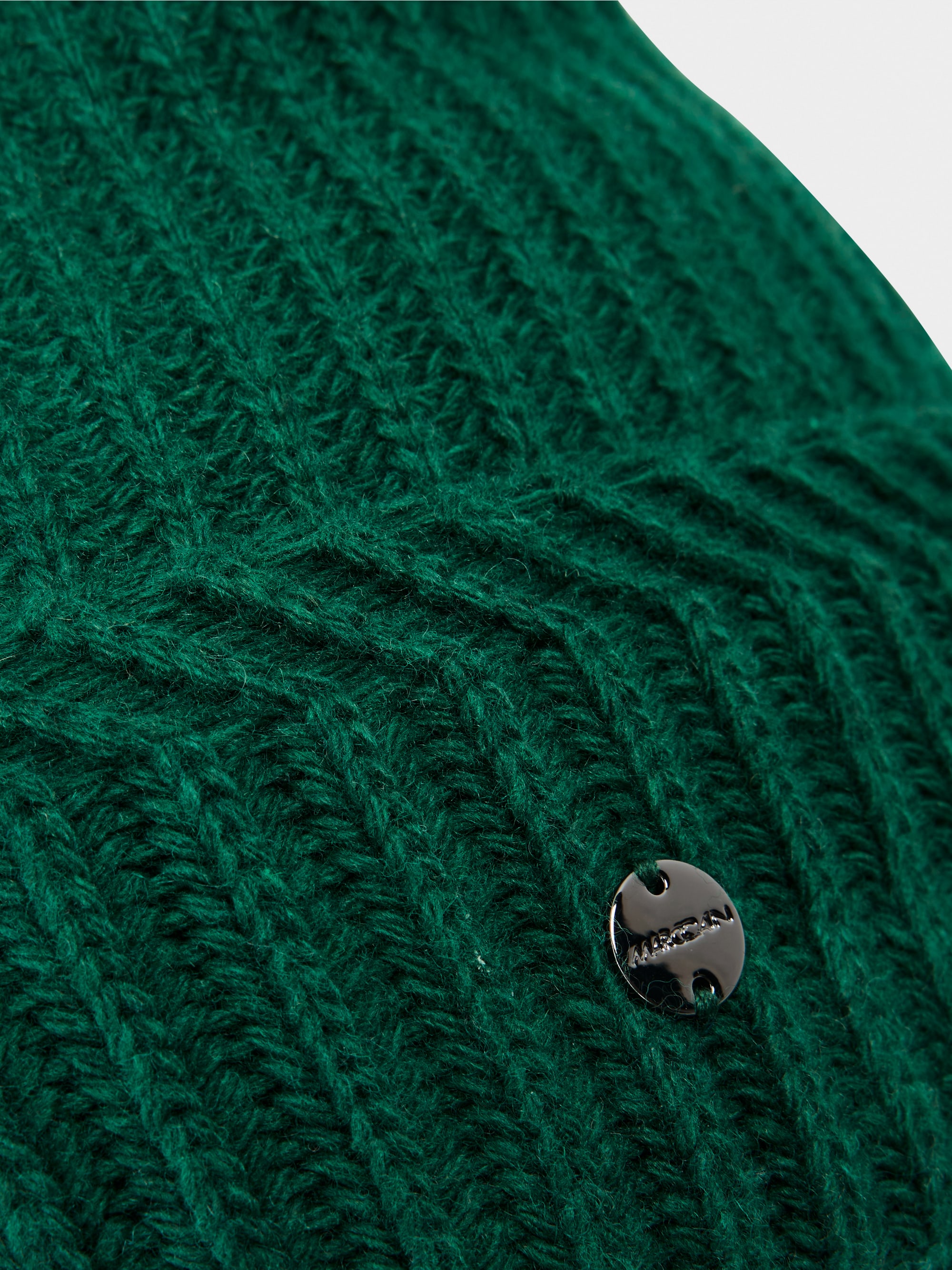 Chunky knit hat in wool blend