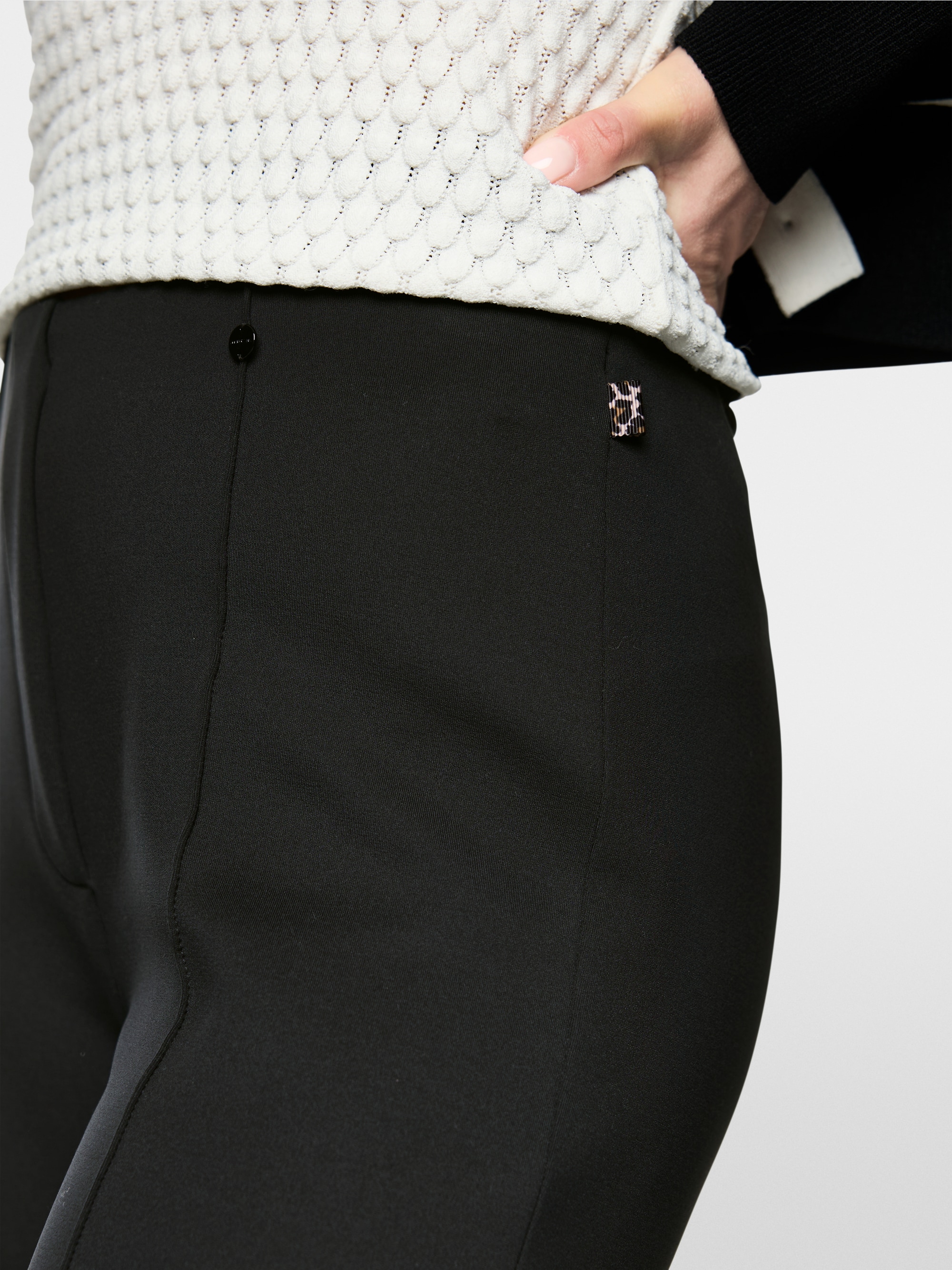 Pantalon FREDERICA en jersey scuba