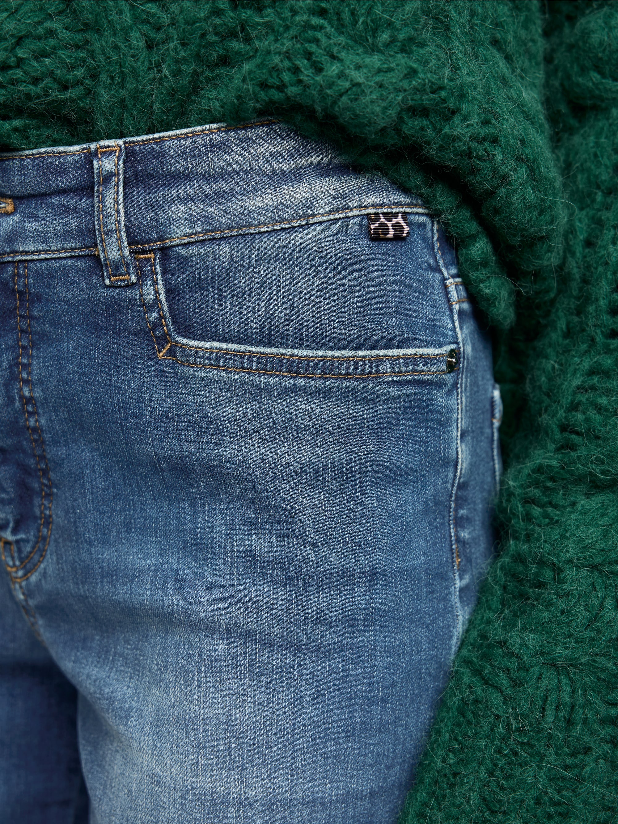 High Waist Jeans FAID "Rethink Together"