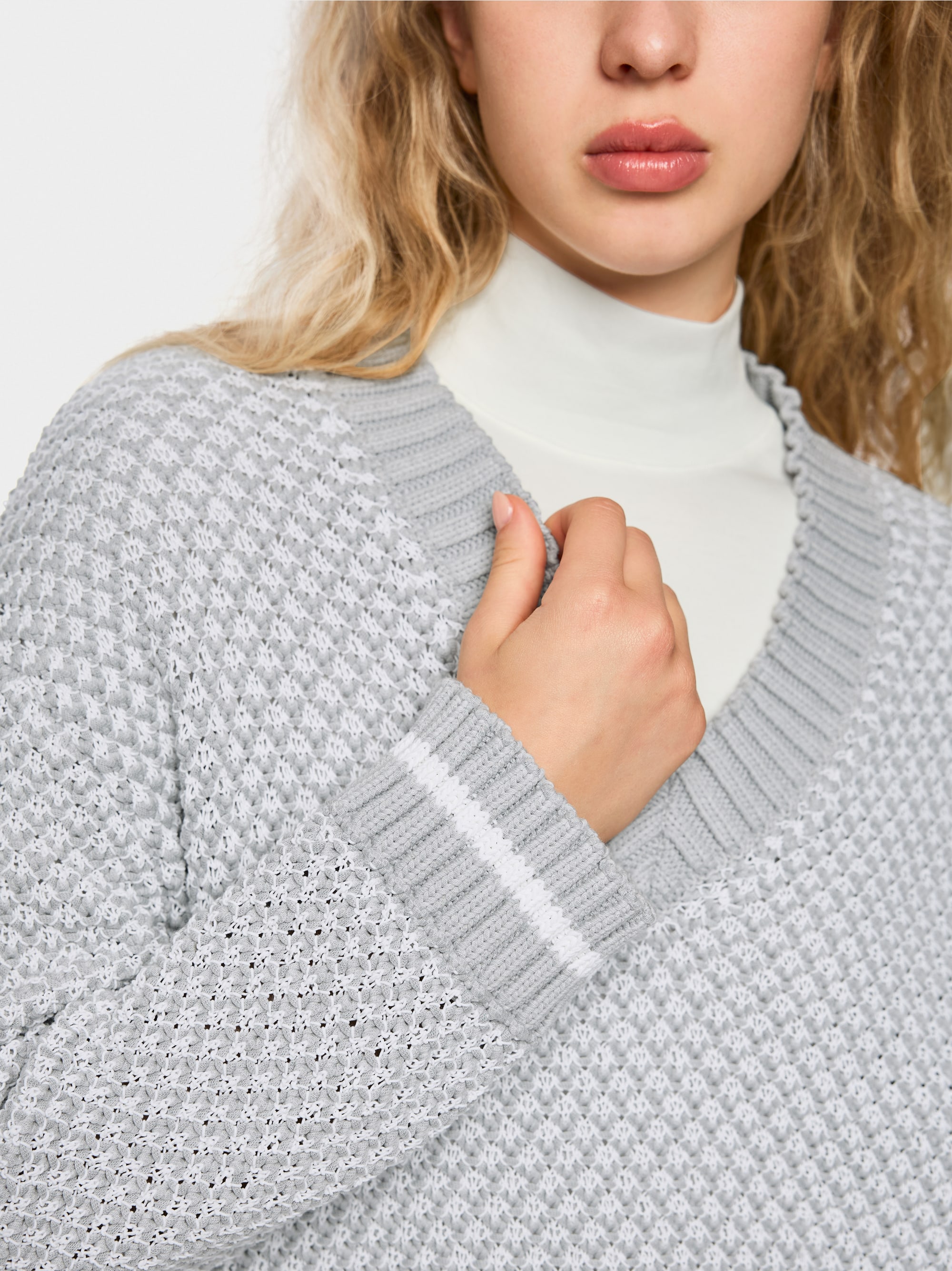 Knitted in Germany short jumper