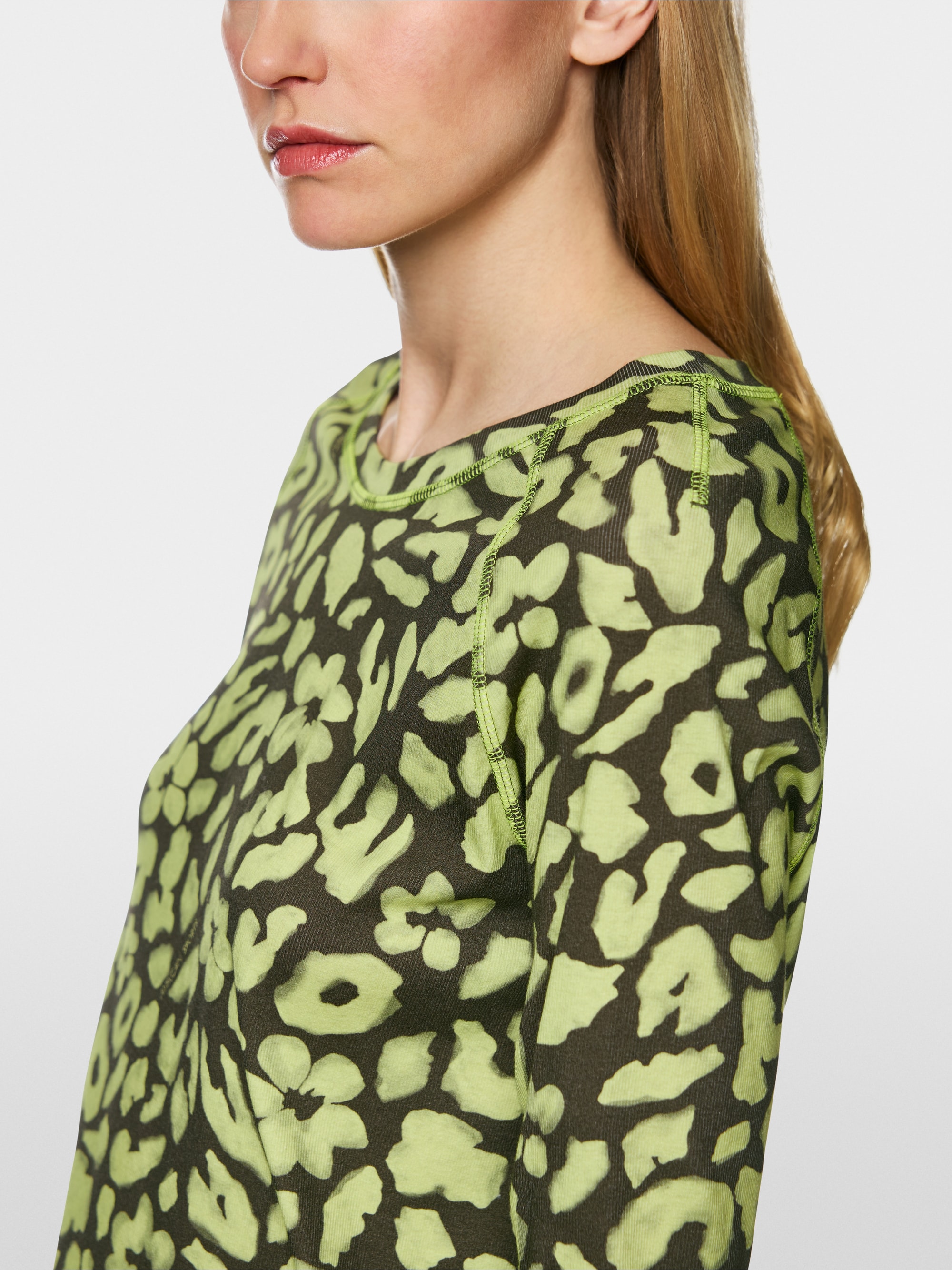 Longsleeve T-shirt met luipaardprint