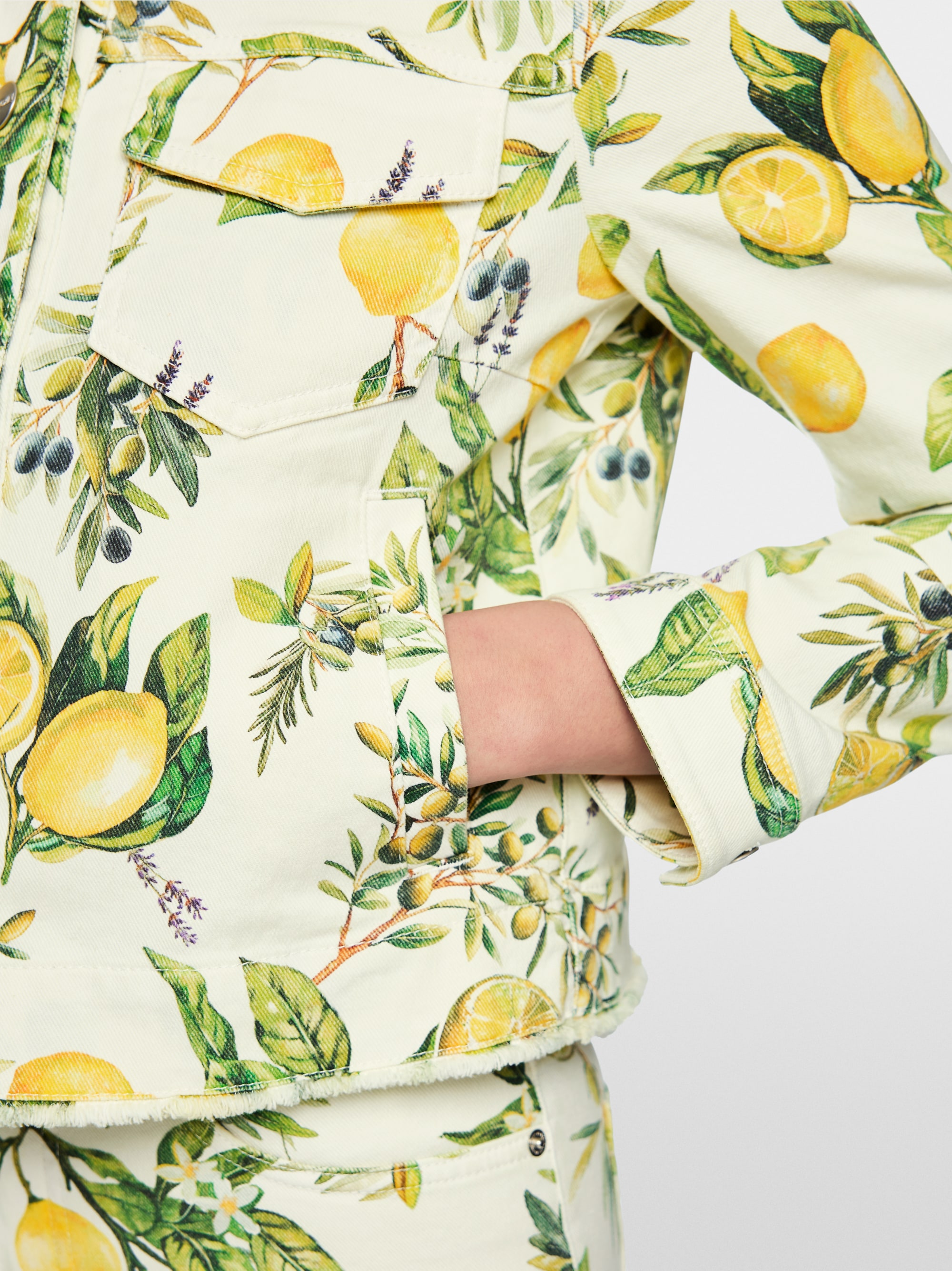 Veste en jean imprimé citrons