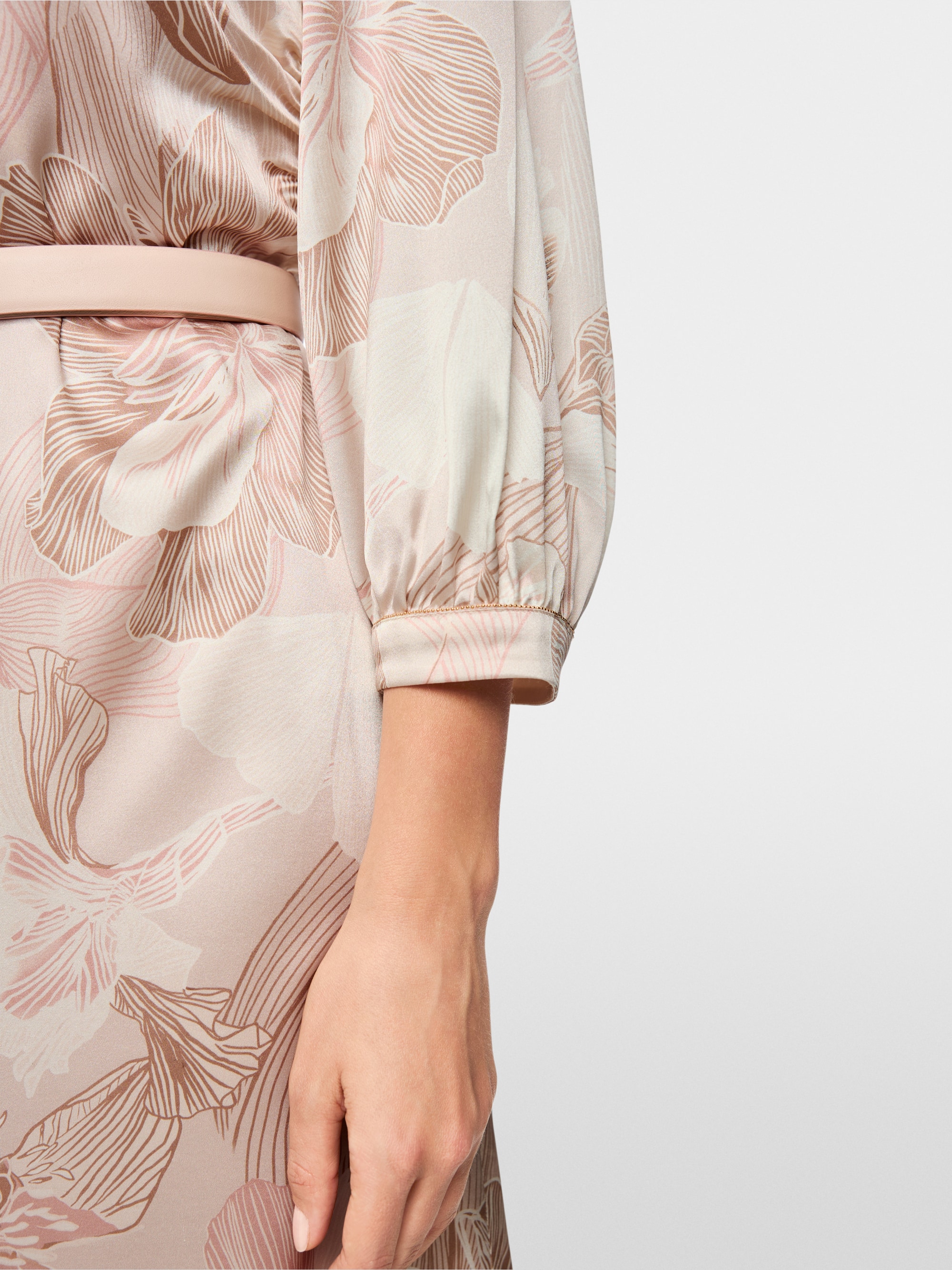 Robe chemisier en soie à imprimé floral