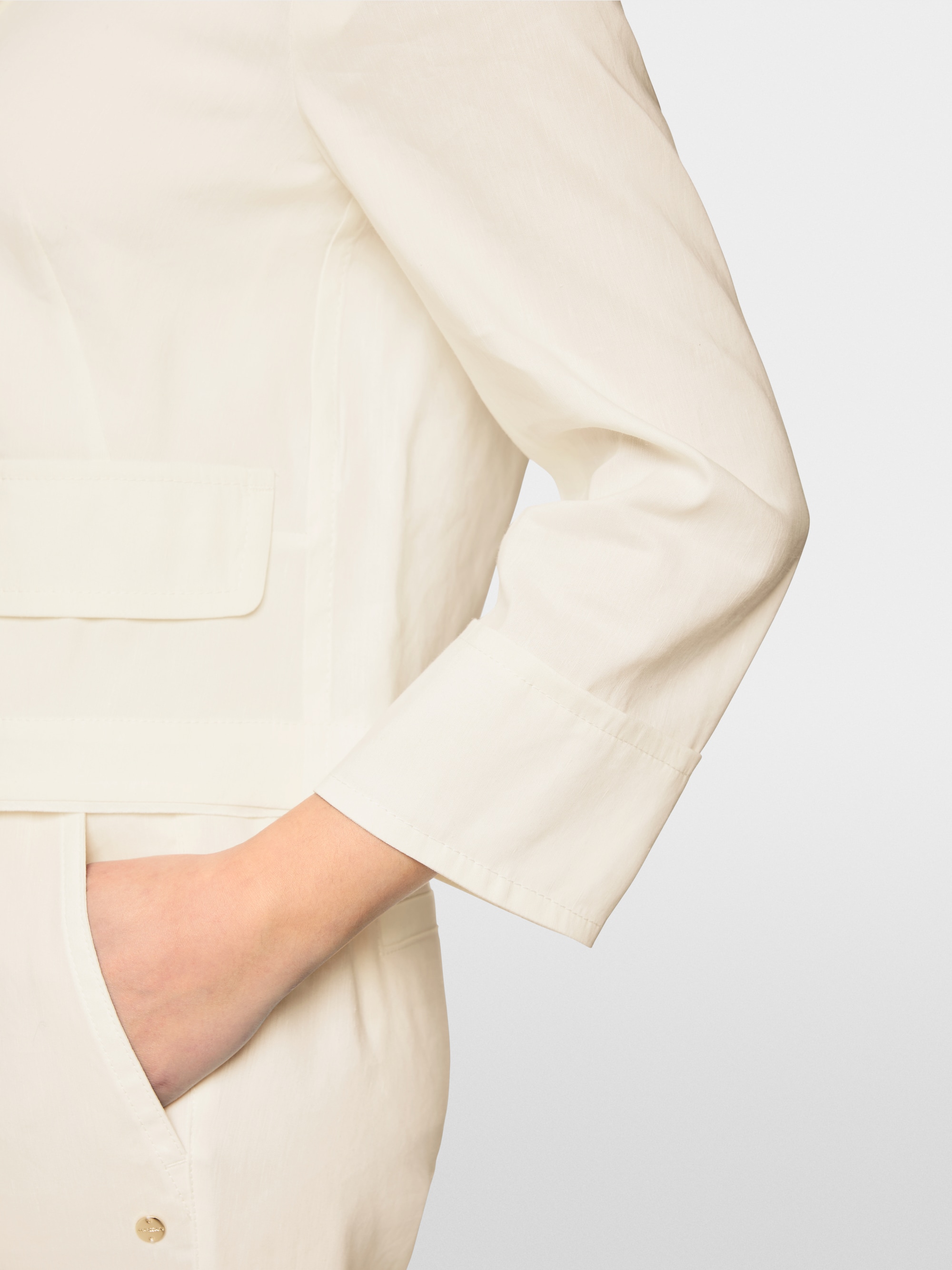 Veste courte en lin et viscose