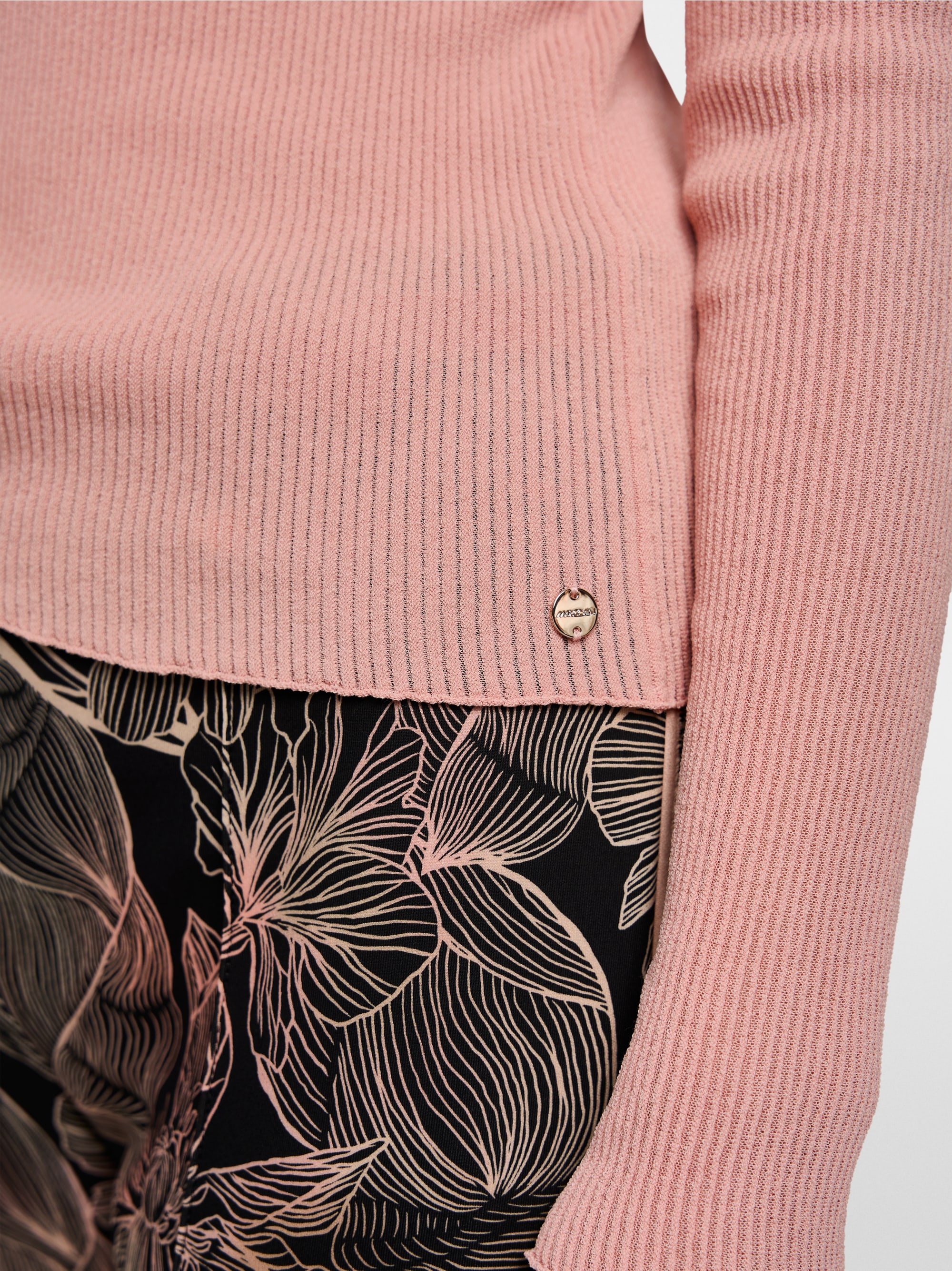 ‘Rethink Together’ ribbed jumper