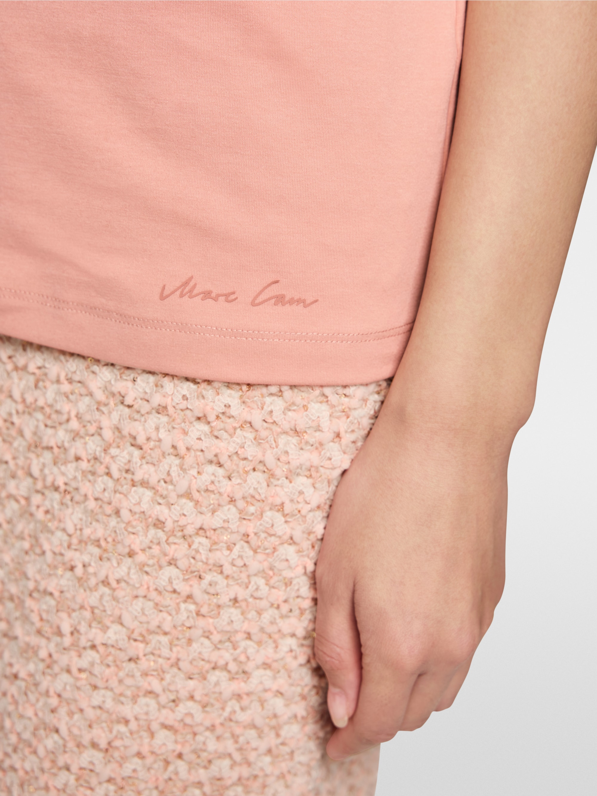 T-shirt à demi-manches avec détails décoratifs