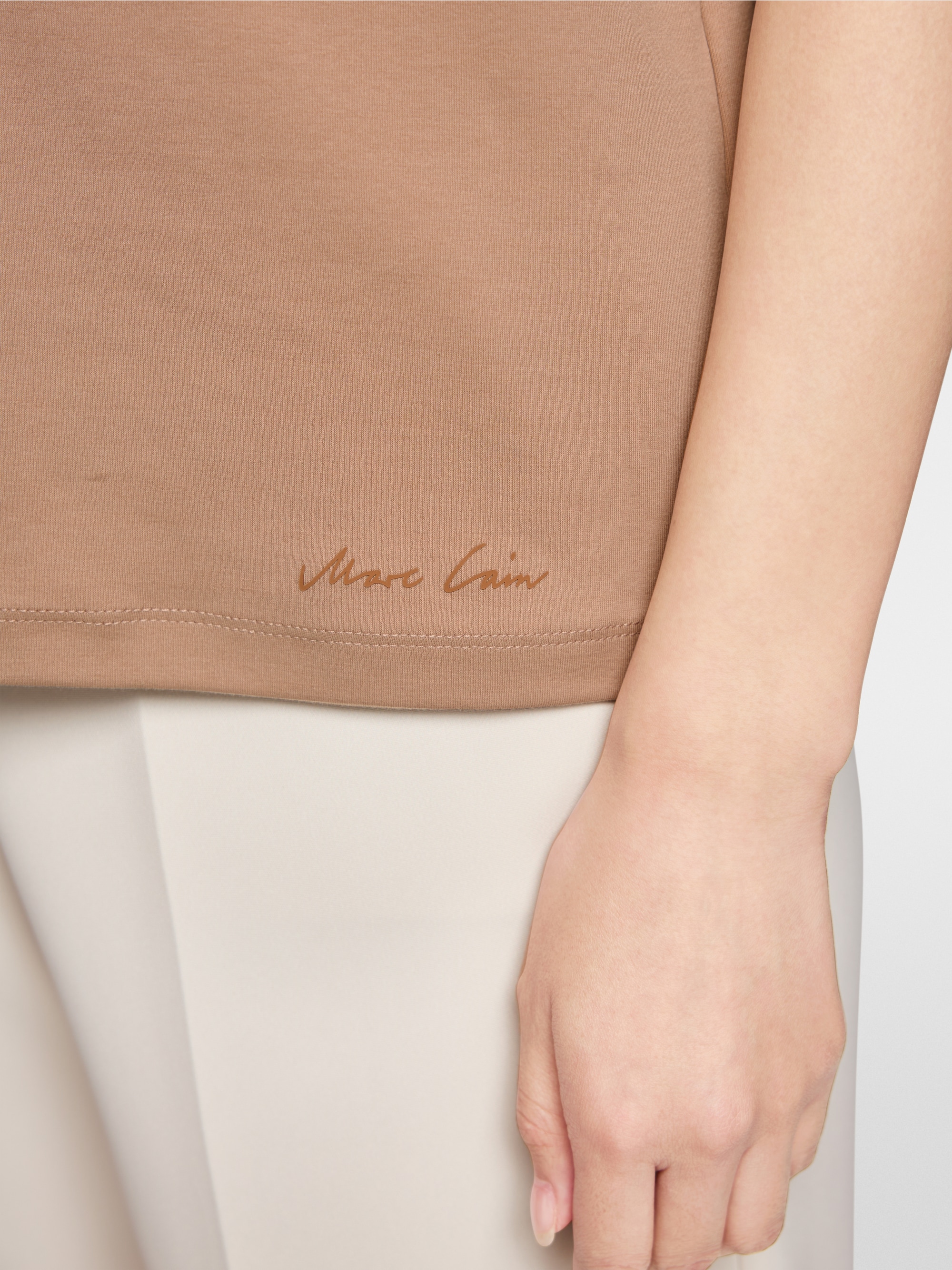 T-shirt à demi-manches avec détails décoratifs