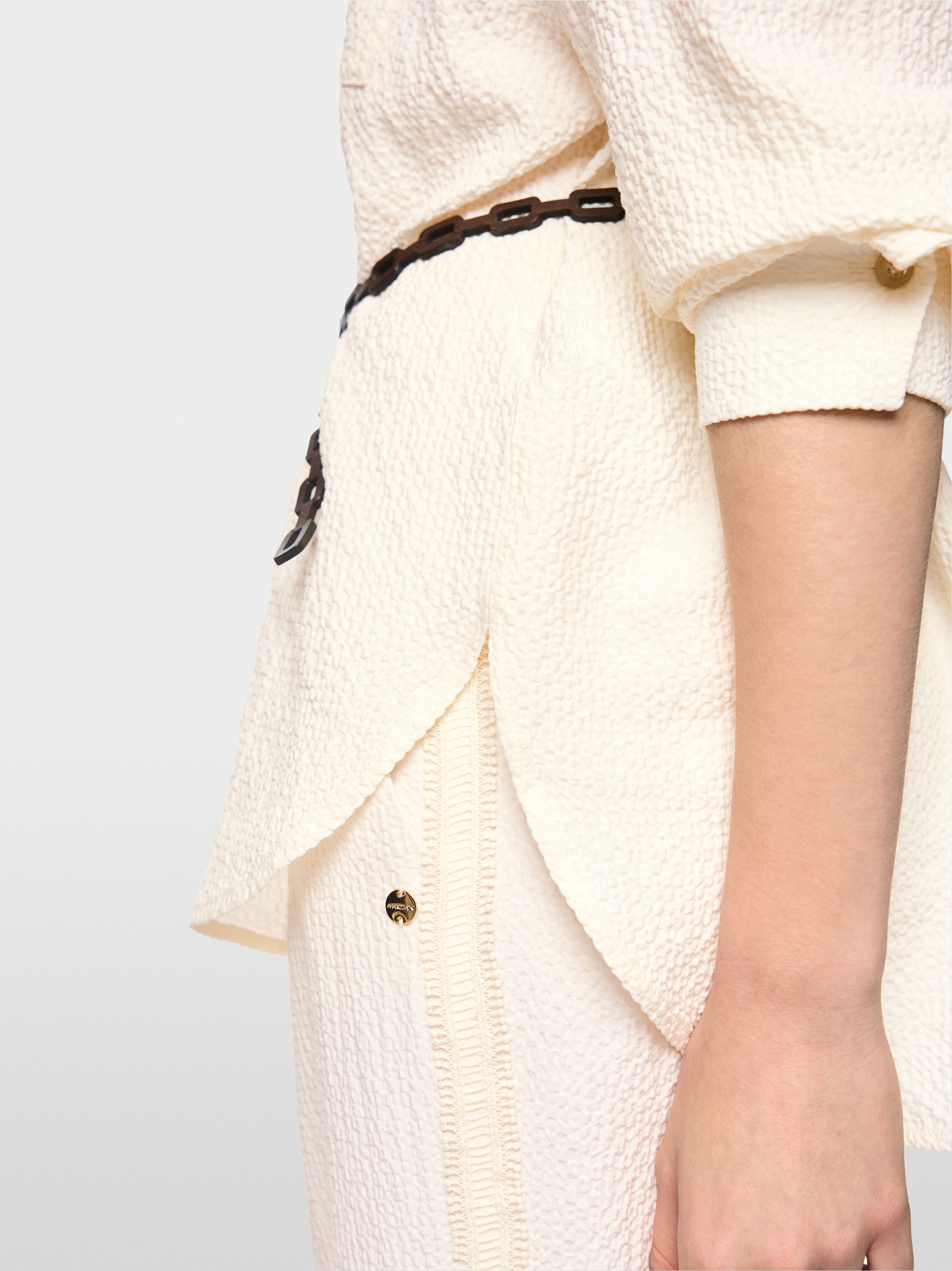 Blouse with textured pattern