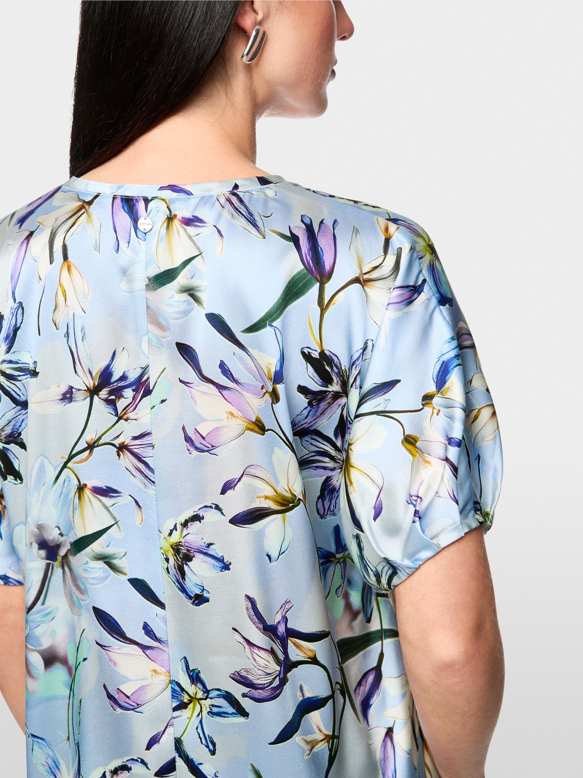 Silk blouse shirt with lily print
