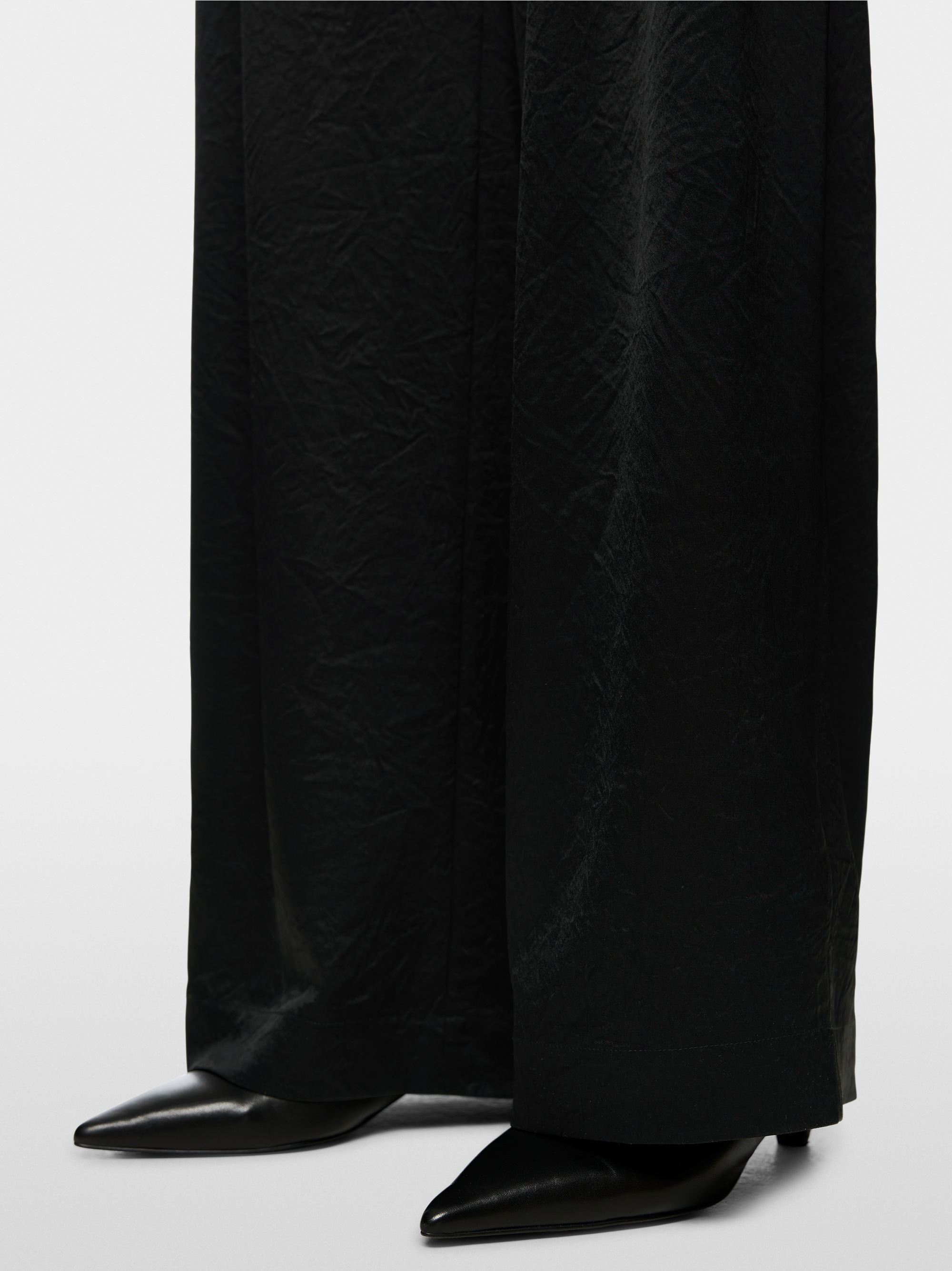 WEDI wide-fit trousers with pleats