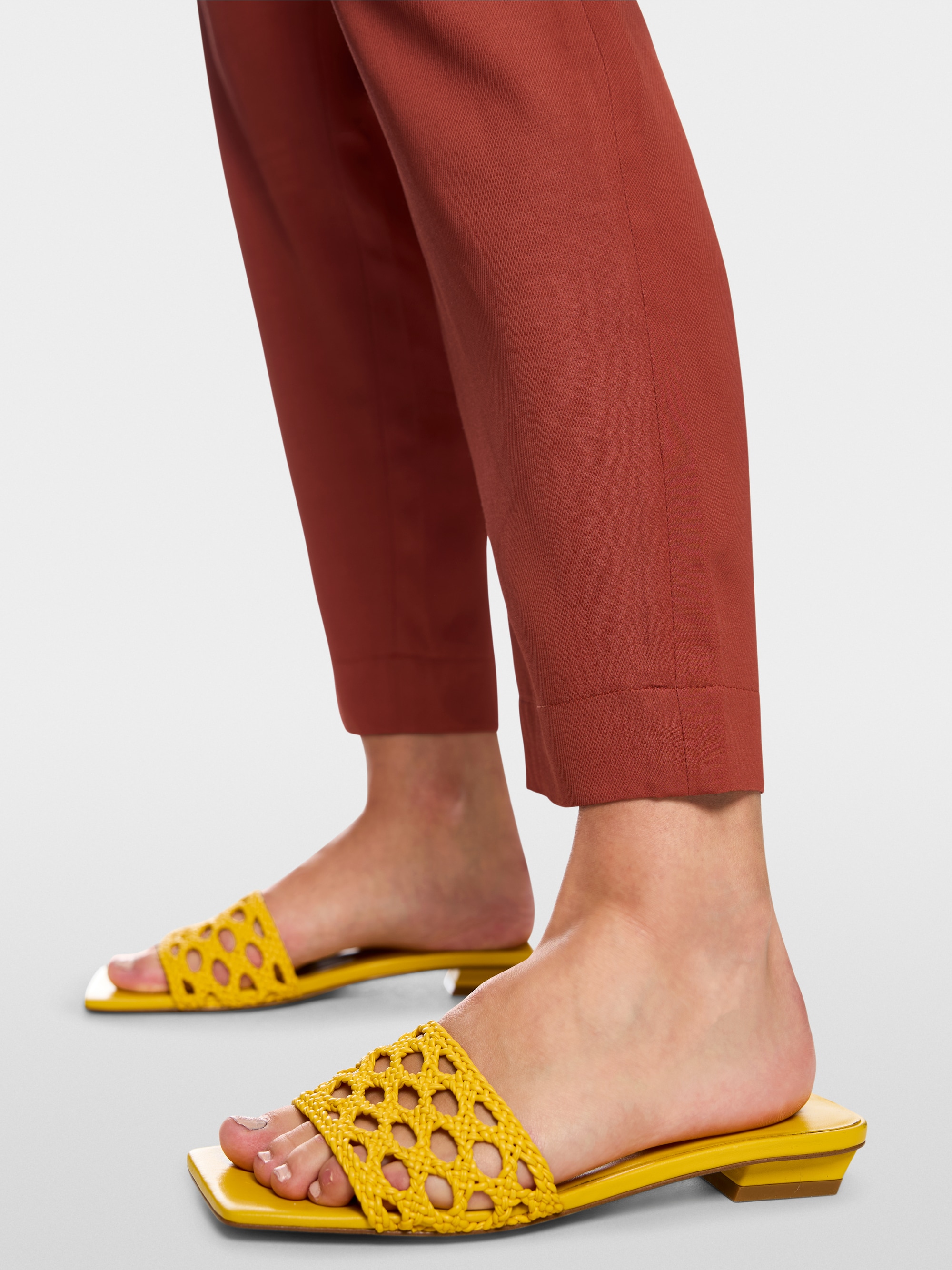 FAQUS viscose-linen blend trousers