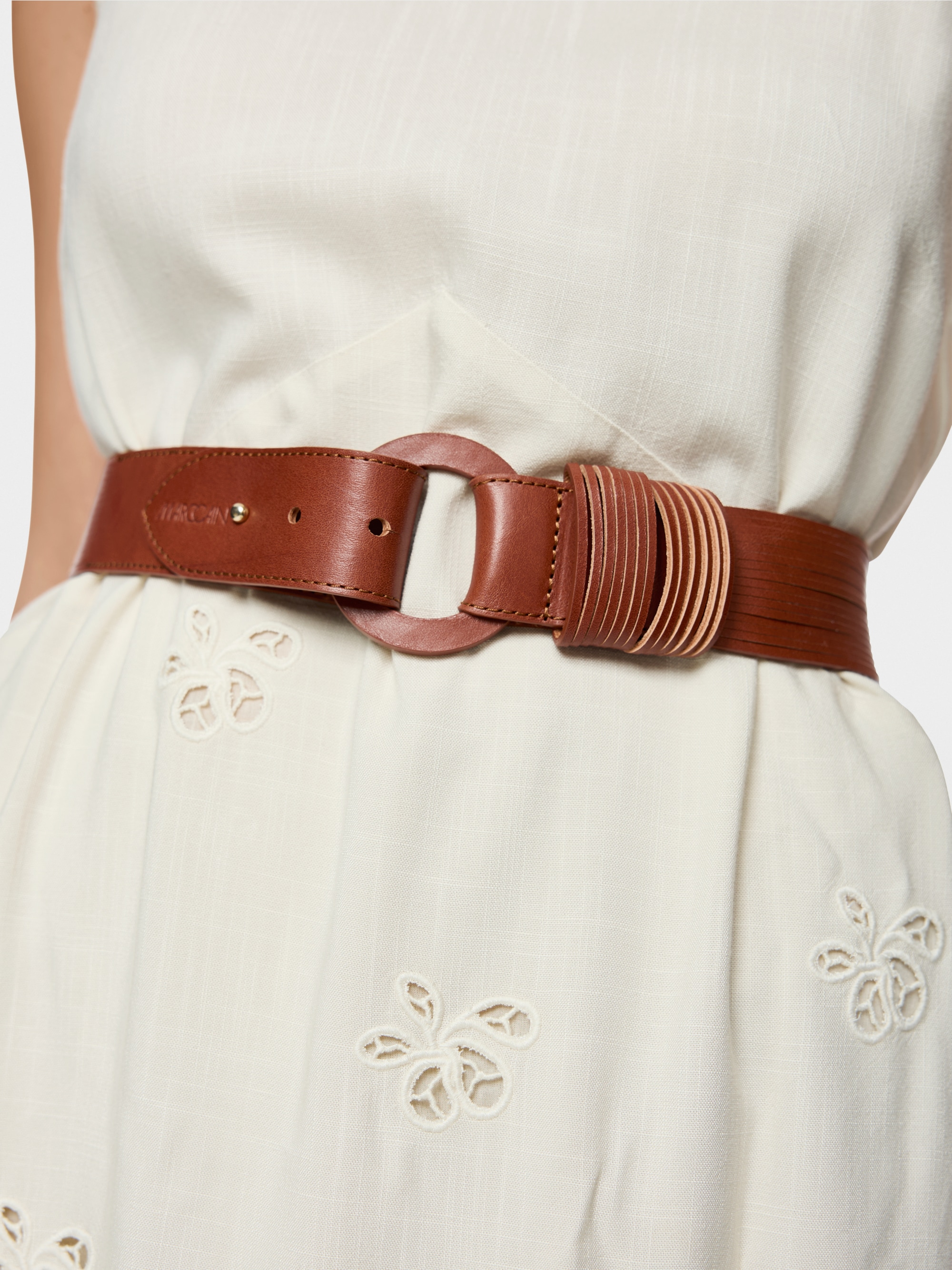 Stylish waist belt