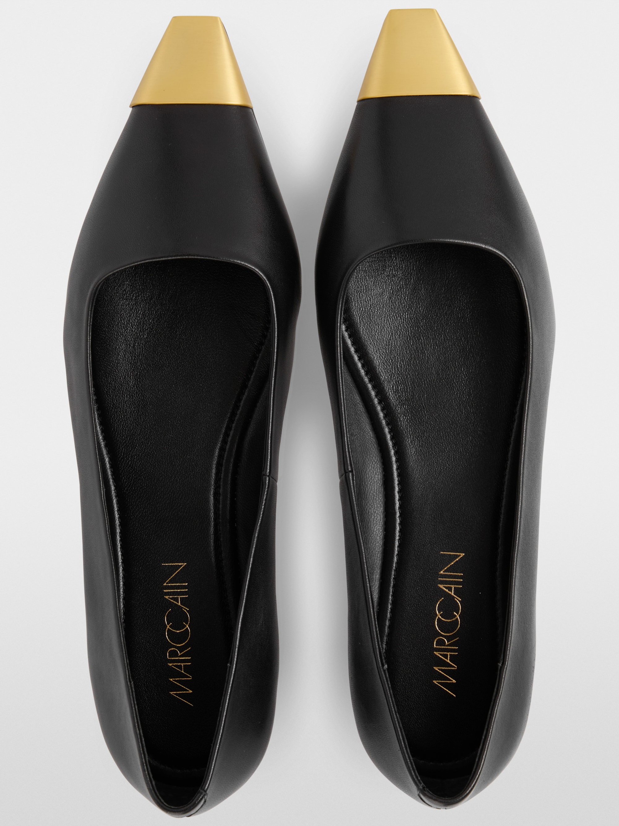 Leather ballerina flats