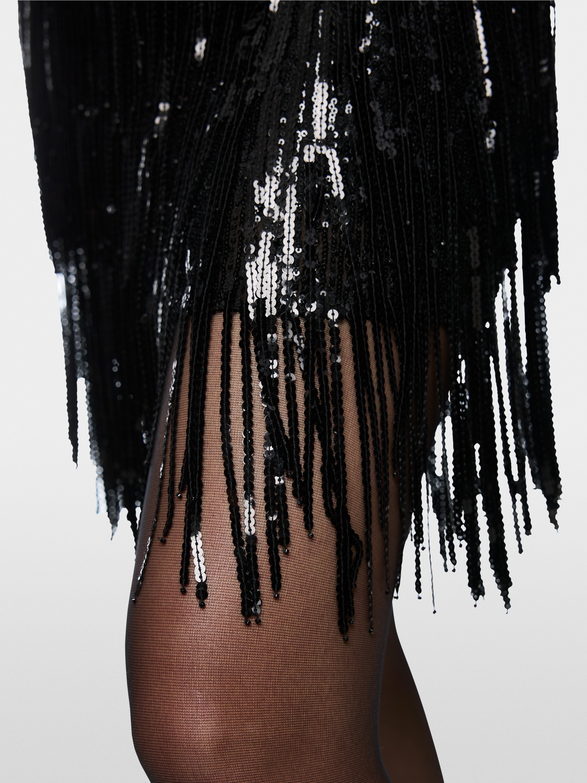 Sheath dress with sequins