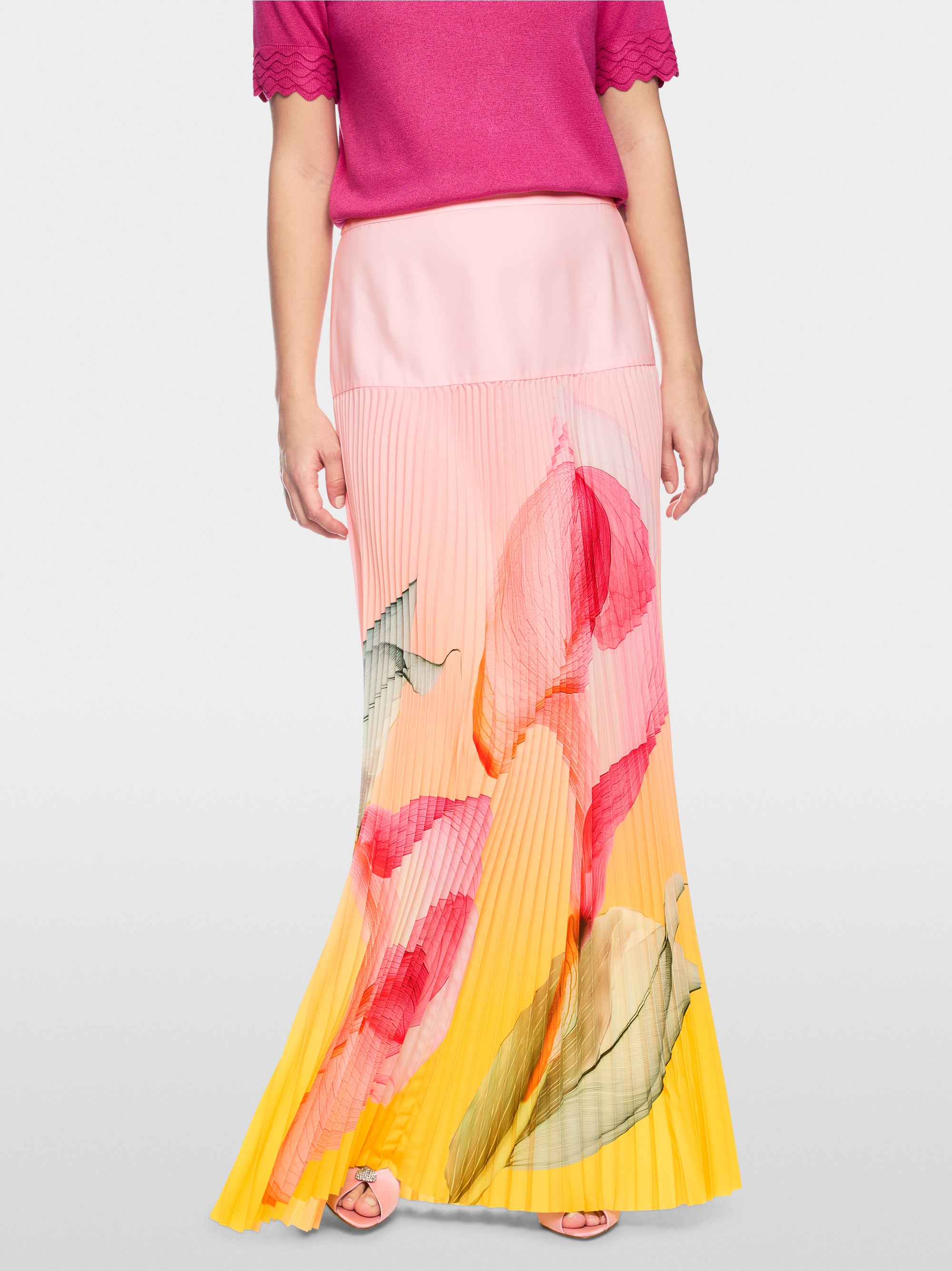 Jupe longue plissée avec arums