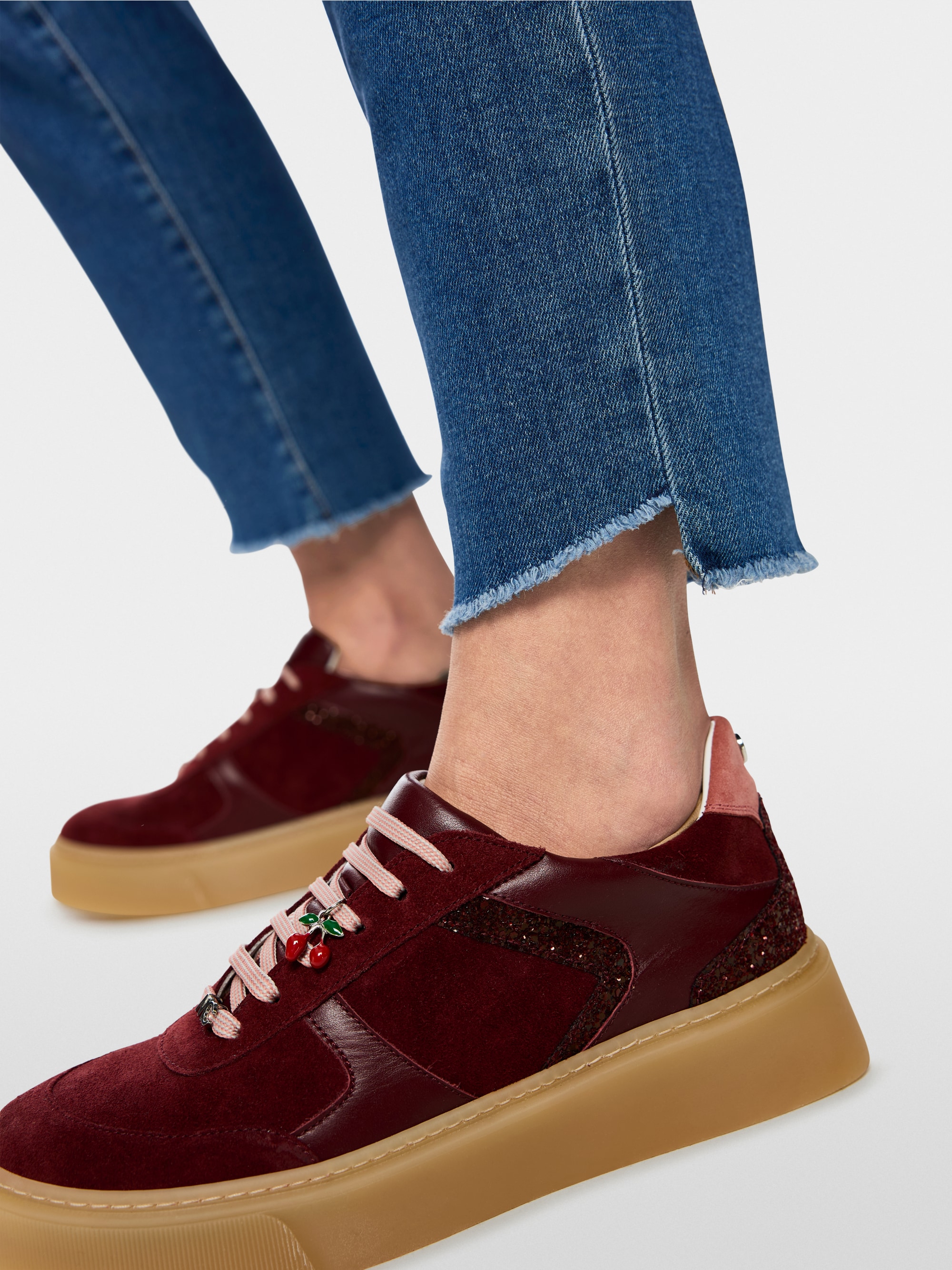 SILEA slim-fit jeans with cropped cut