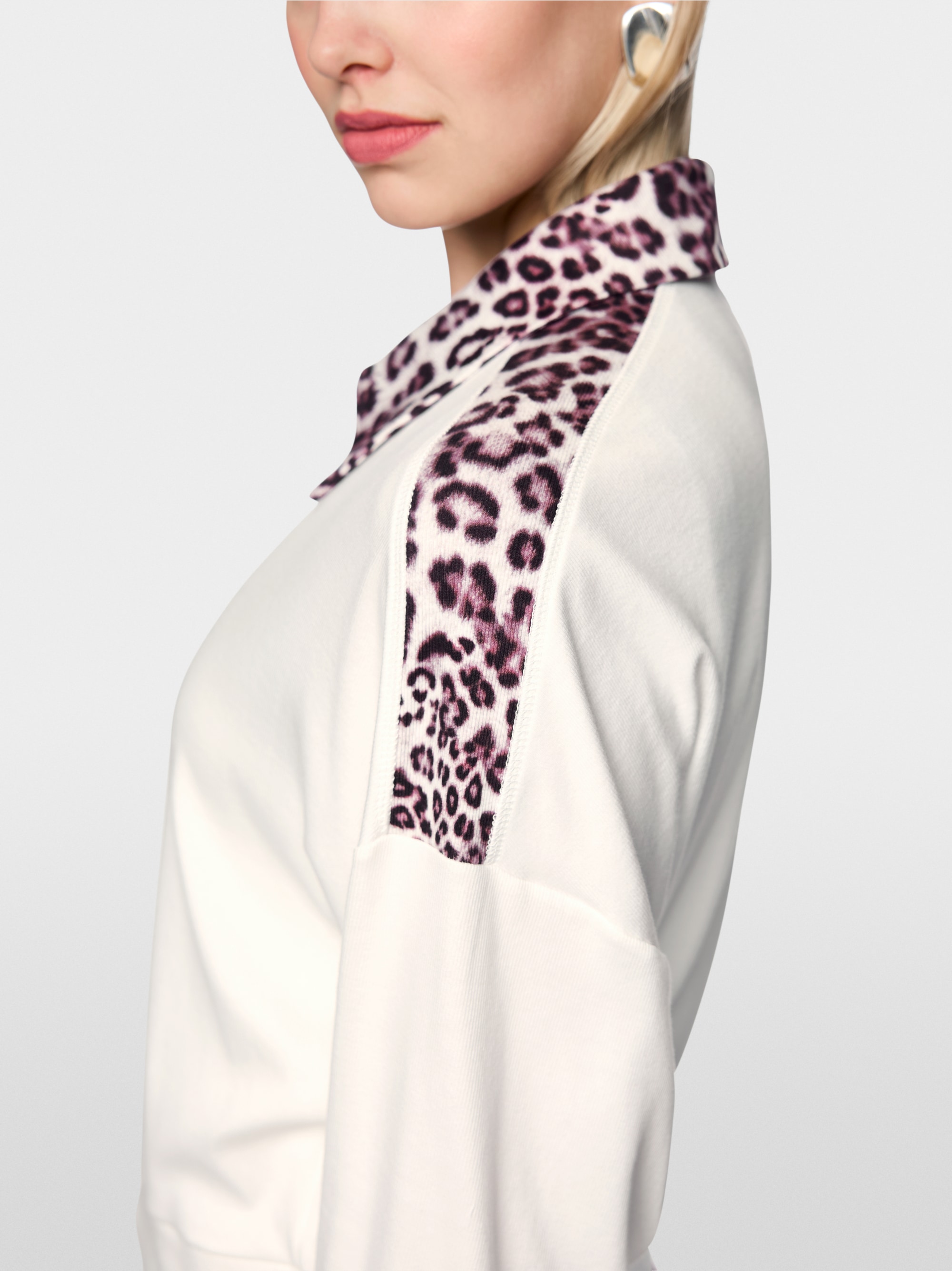 Cardigan with leopard details