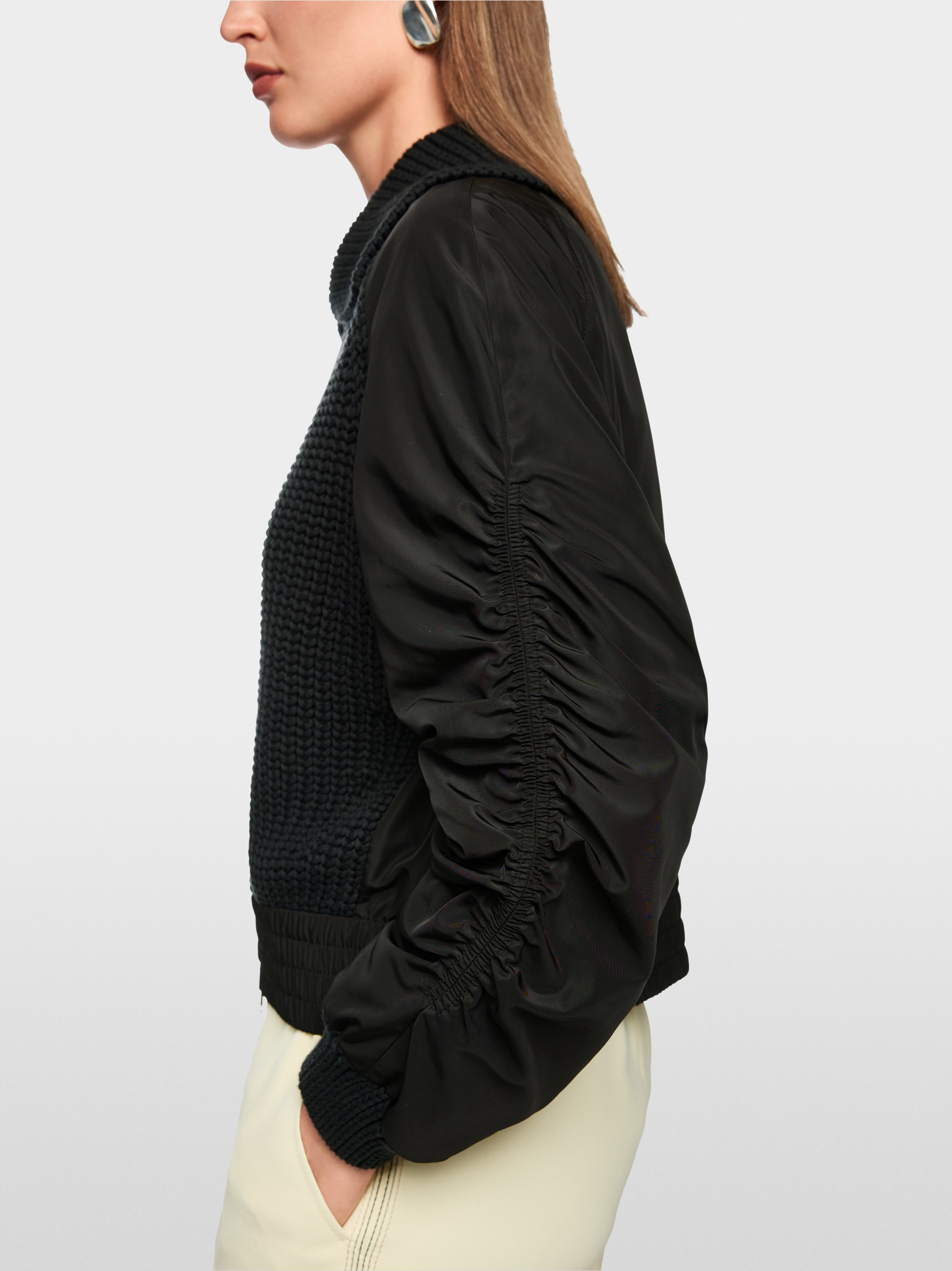 Cardigan Tricoté en Allemagne