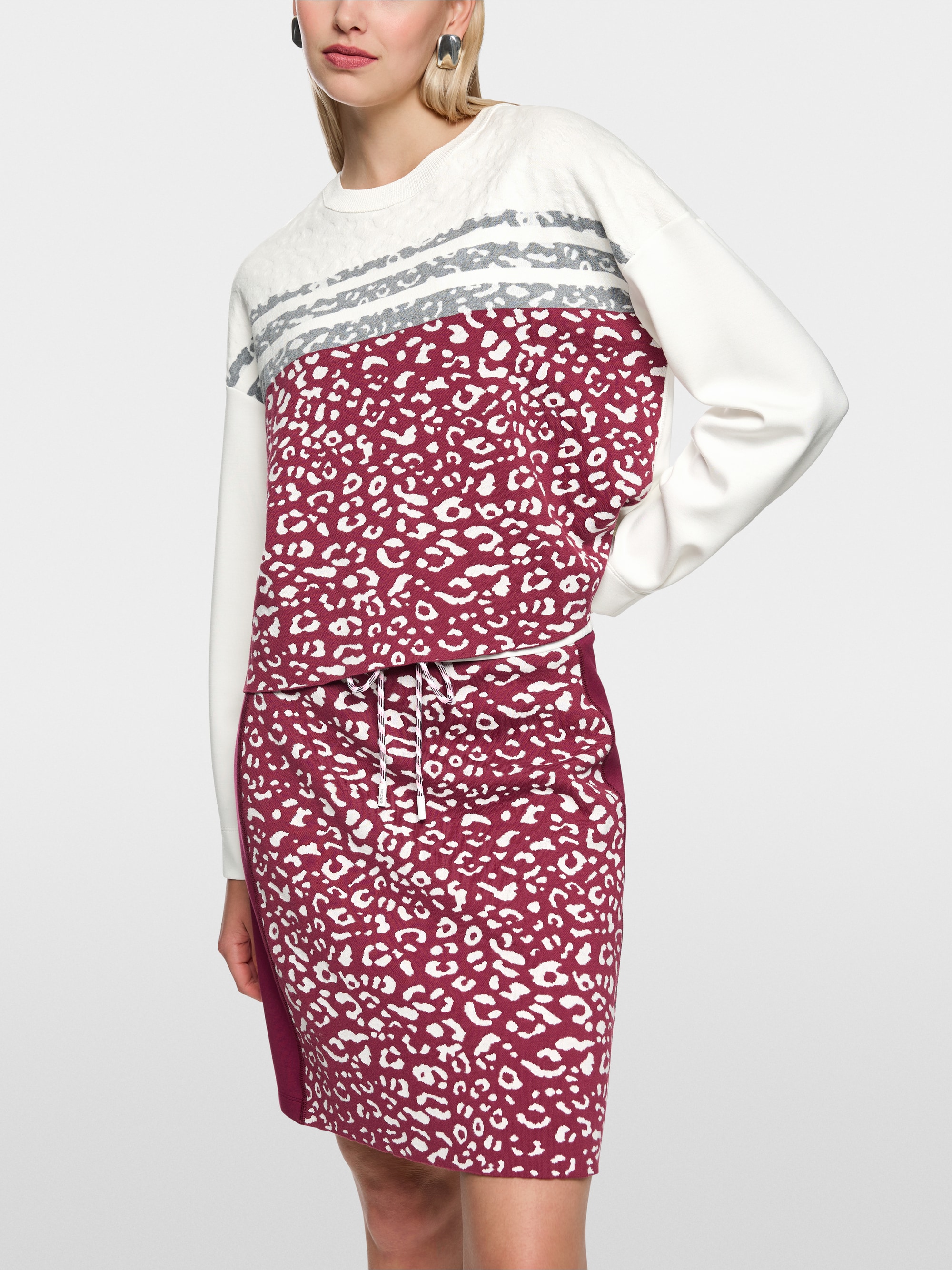 ‘Knitted in Germany’ sweatshirt