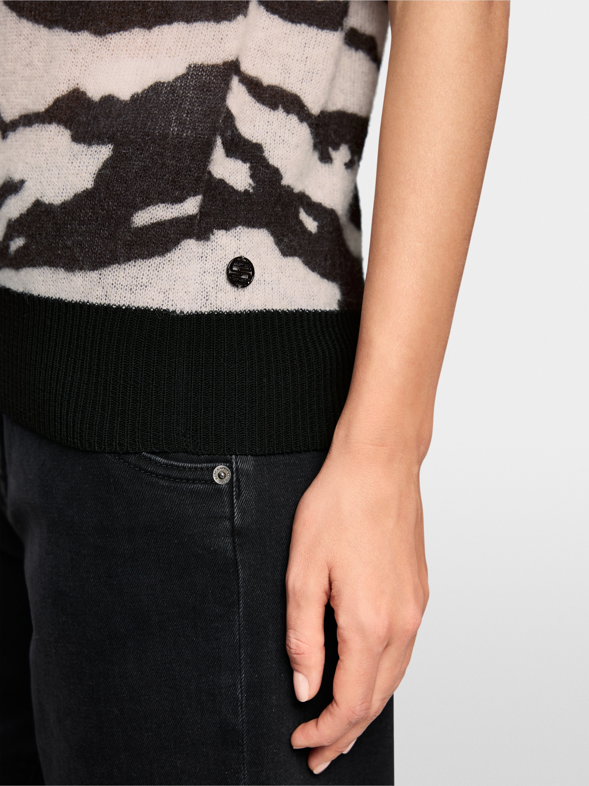 Pull à manches courtes tricoté en Allemagne