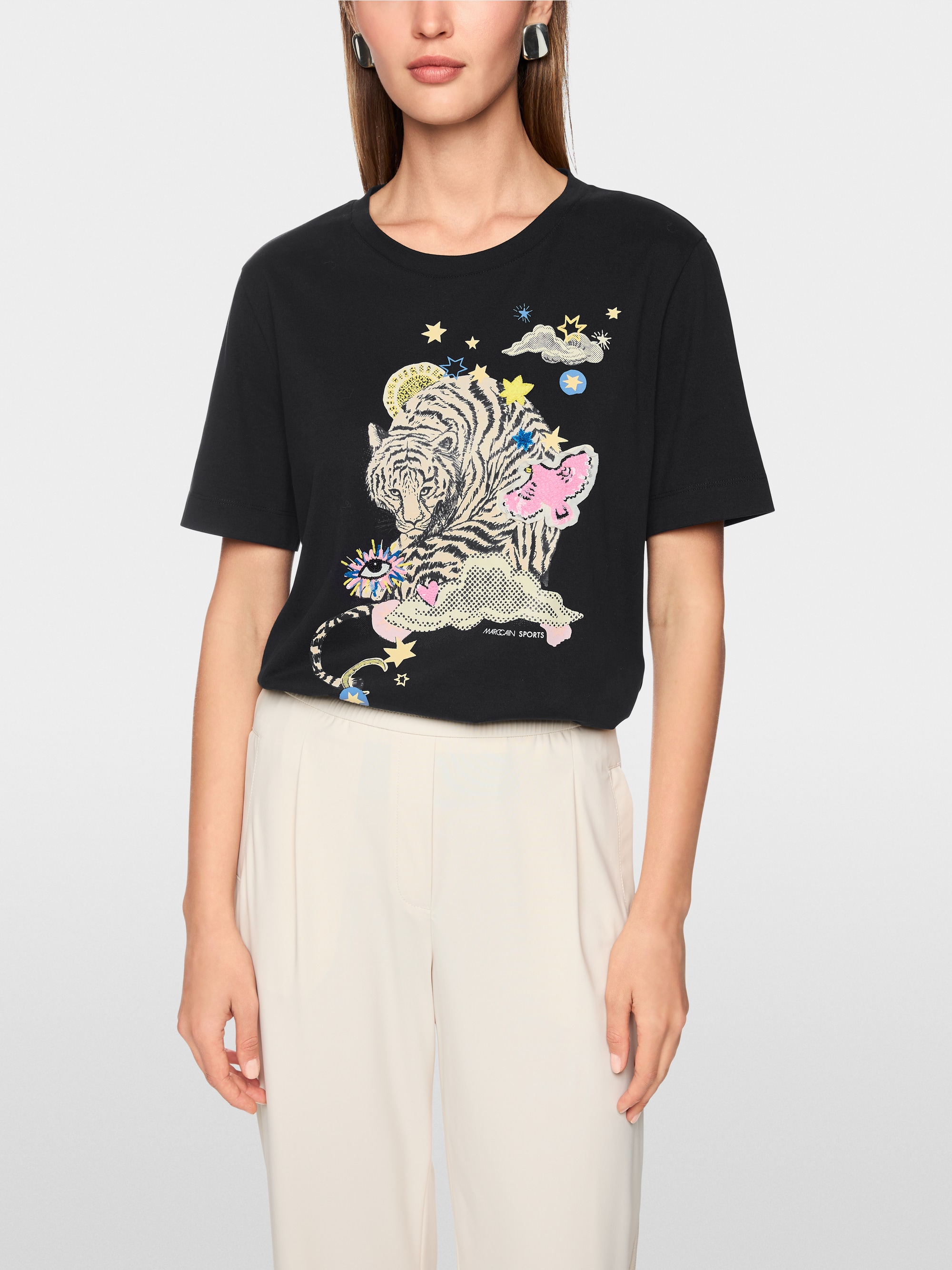 T-shirt avec applications