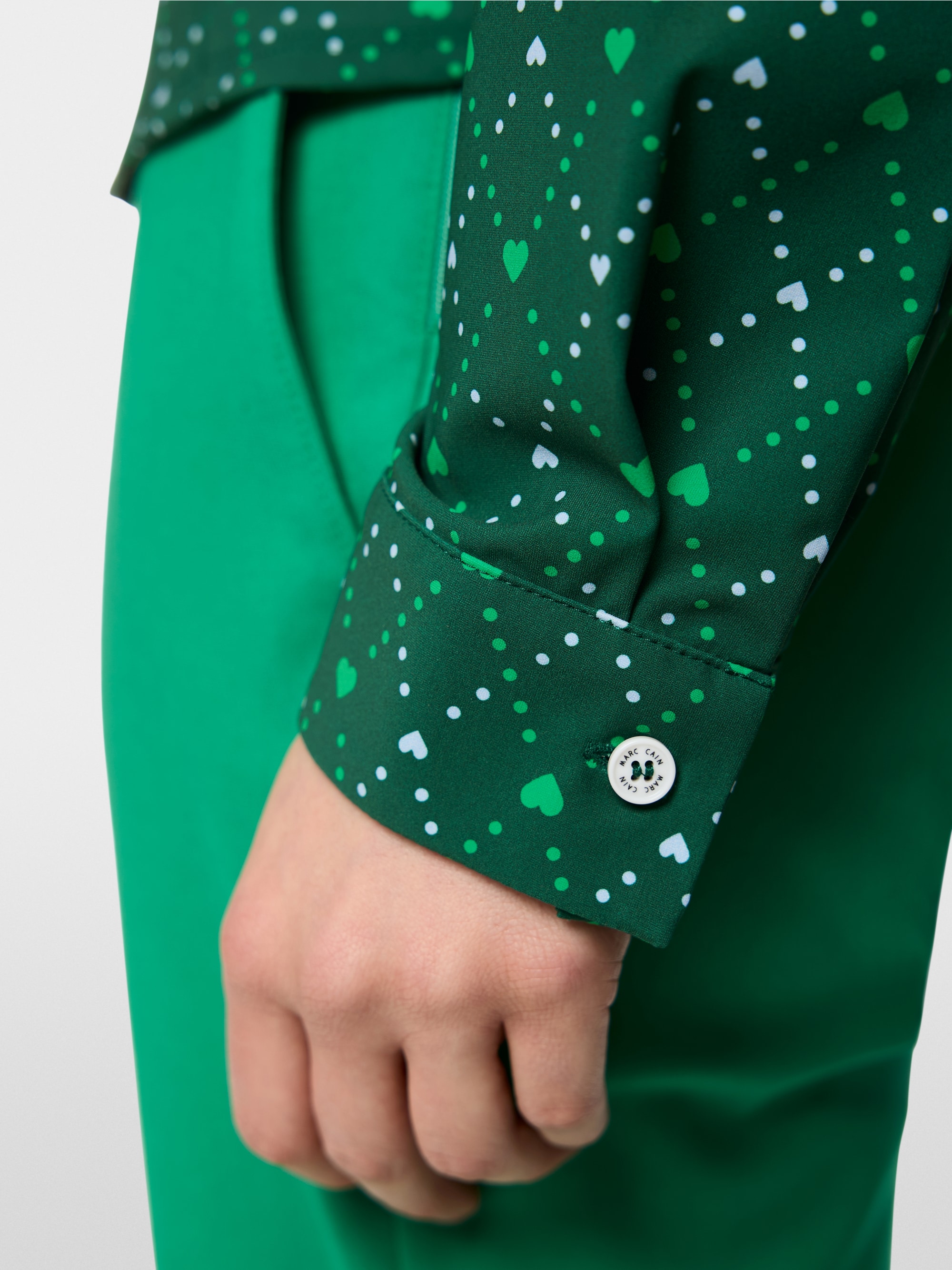 Stretch blouse with heart print