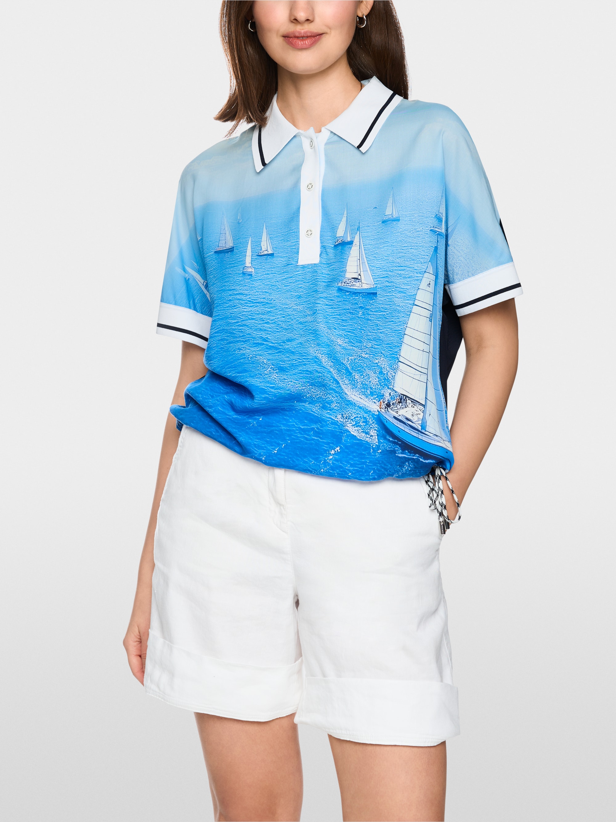 Blouse shirt with all-over print