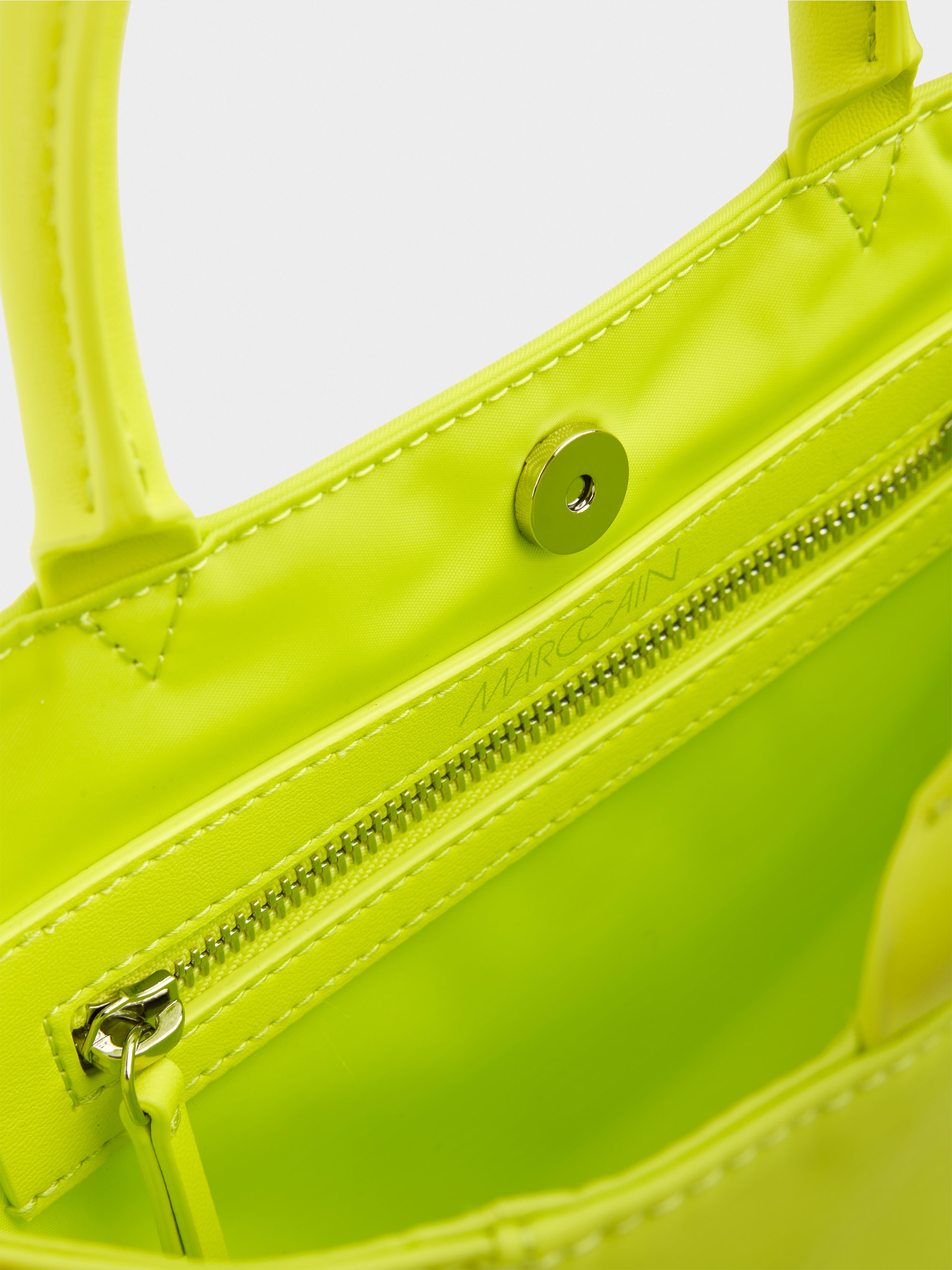 Petit sac en nylon avec détail cordon