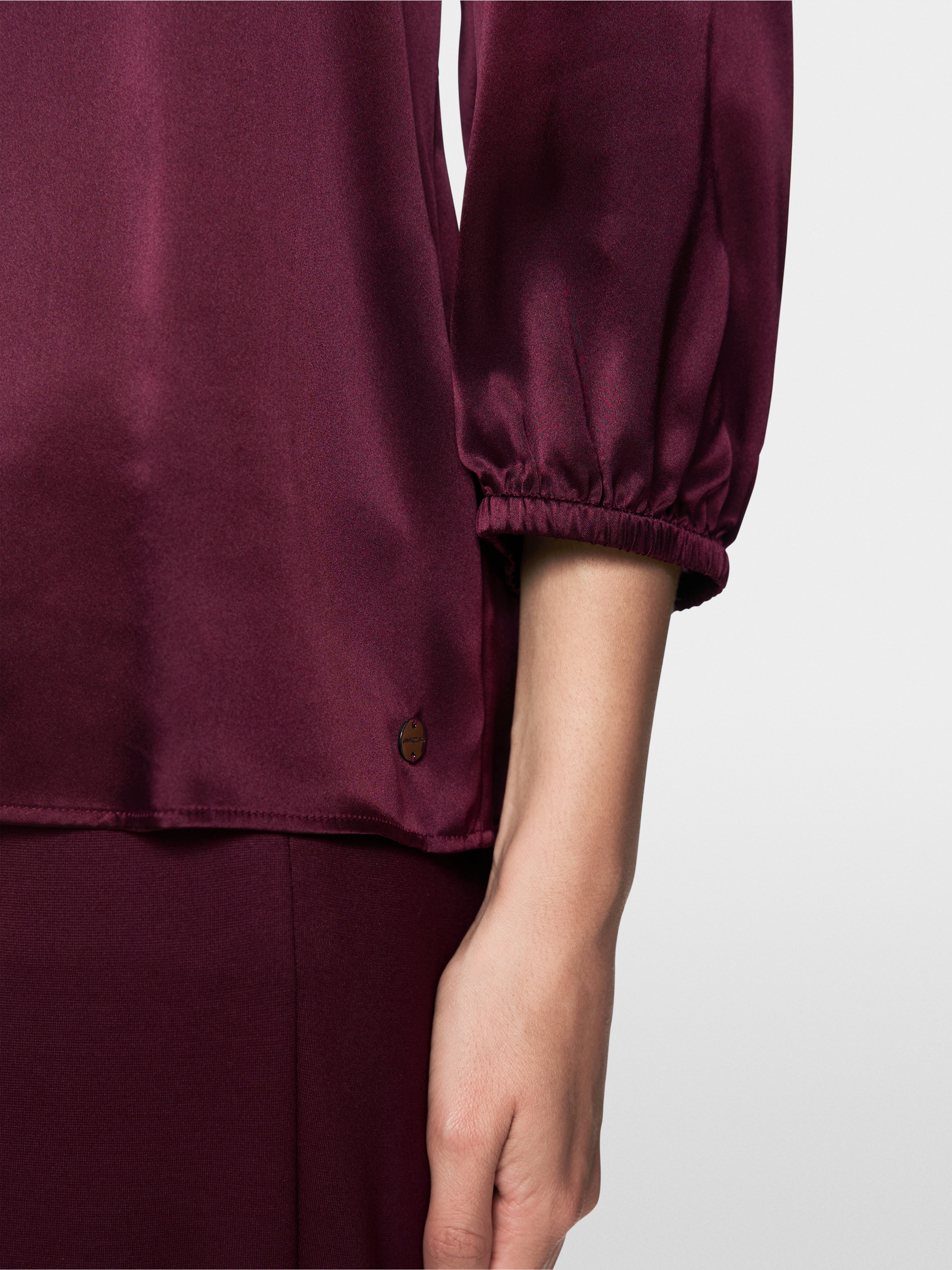 Silk blouse with 3/4 sleeves