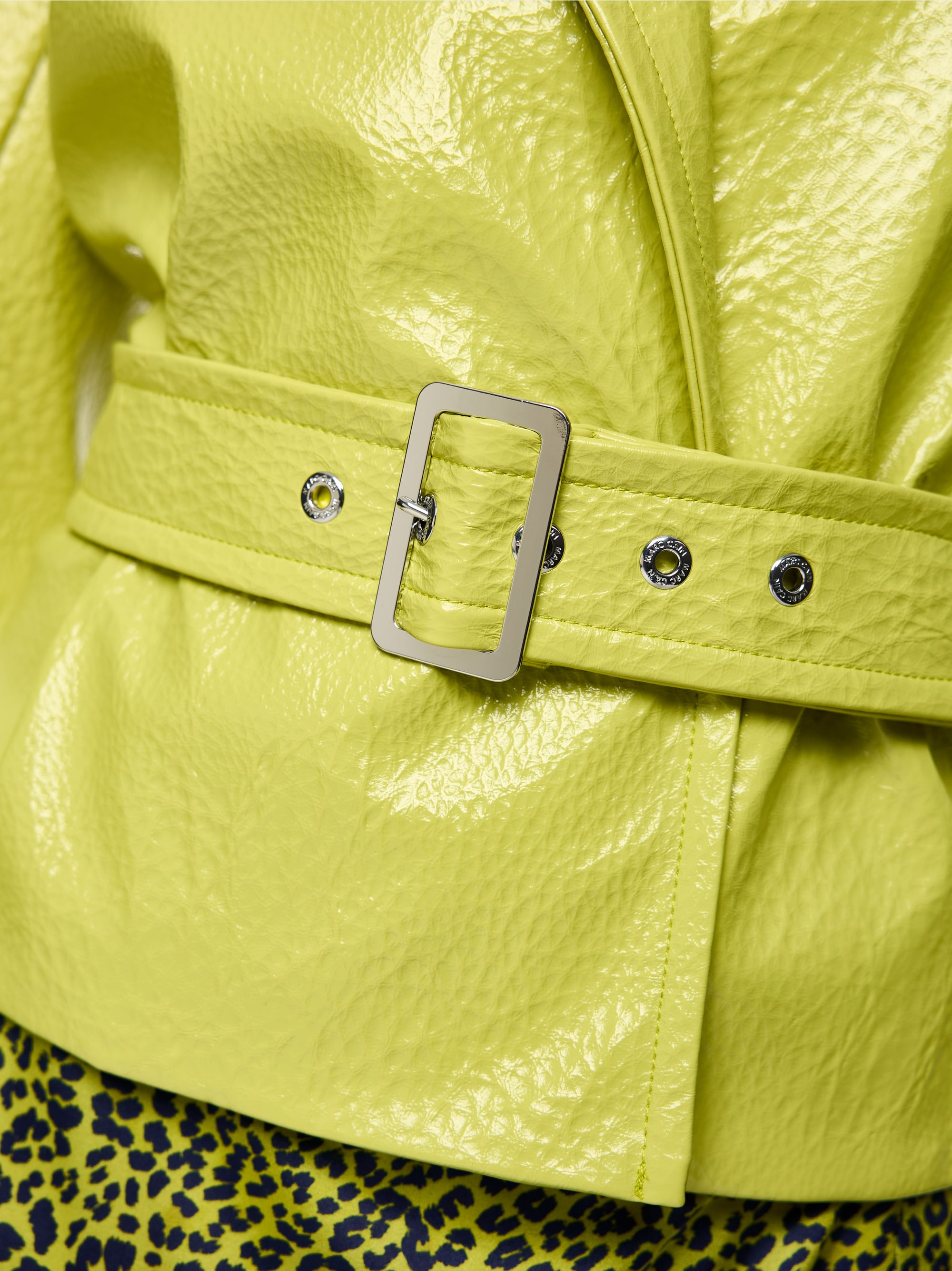Short trench jacket with patent finish